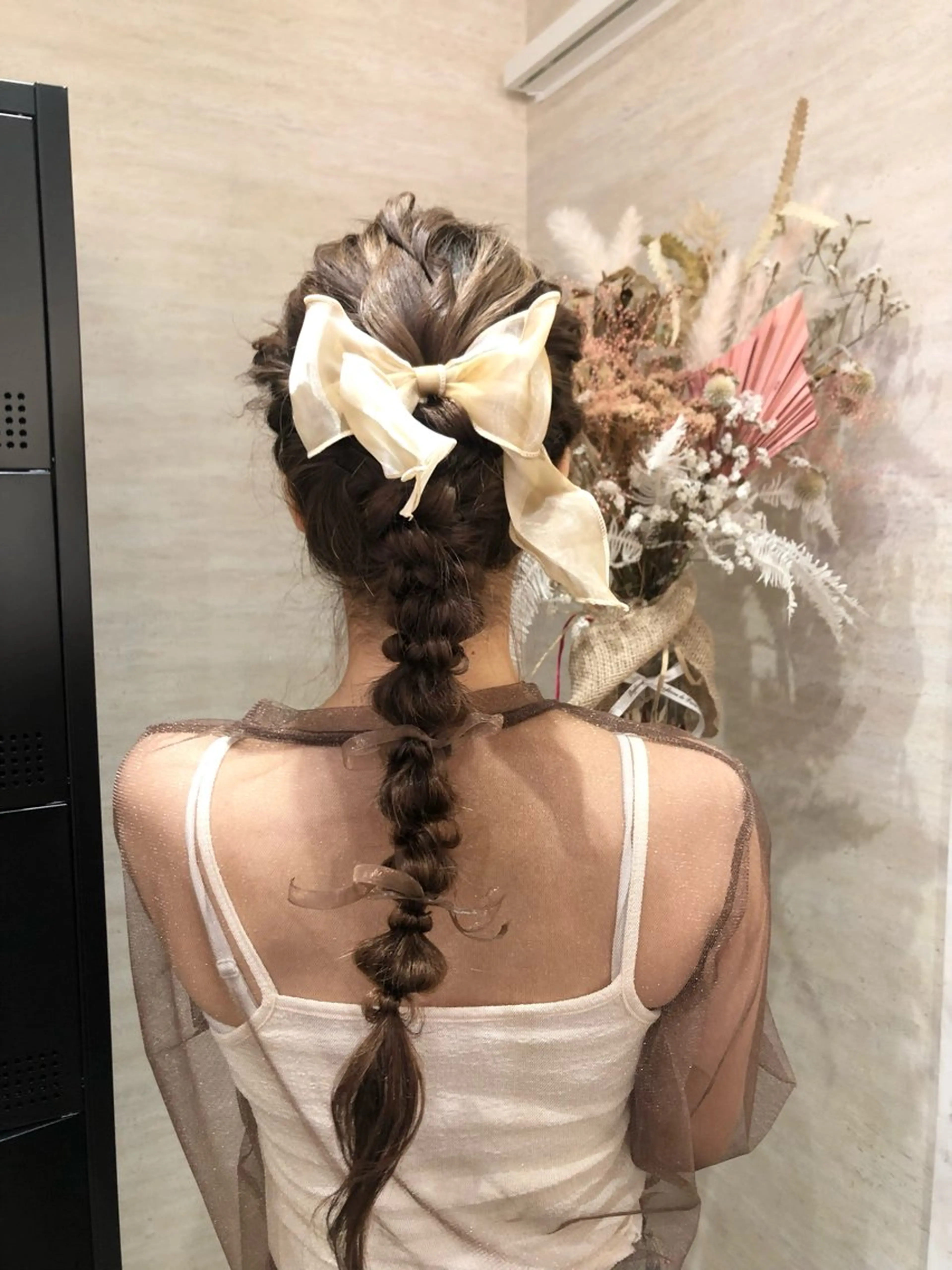 ロング ヘアアレンジ シールエクステ エクステ 顔周りカット ハイライト 髪質改善 🦋‪NANA🦋‪ /韓国風/束感まつ毛のマツエク・マツパデザイン