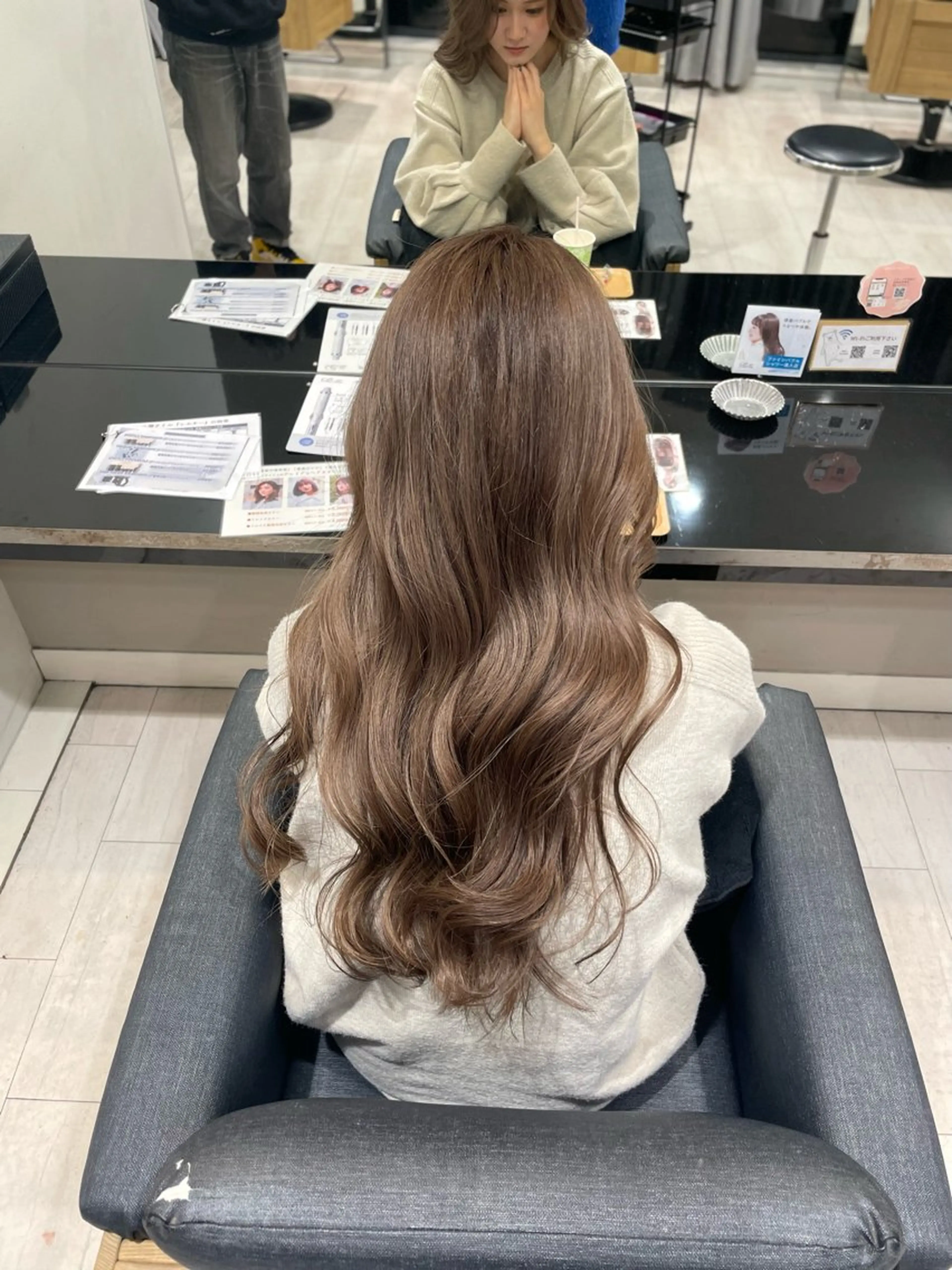 ロング カラー カット ヘアカラー トリートメント unique RINNEのヘアスタイル