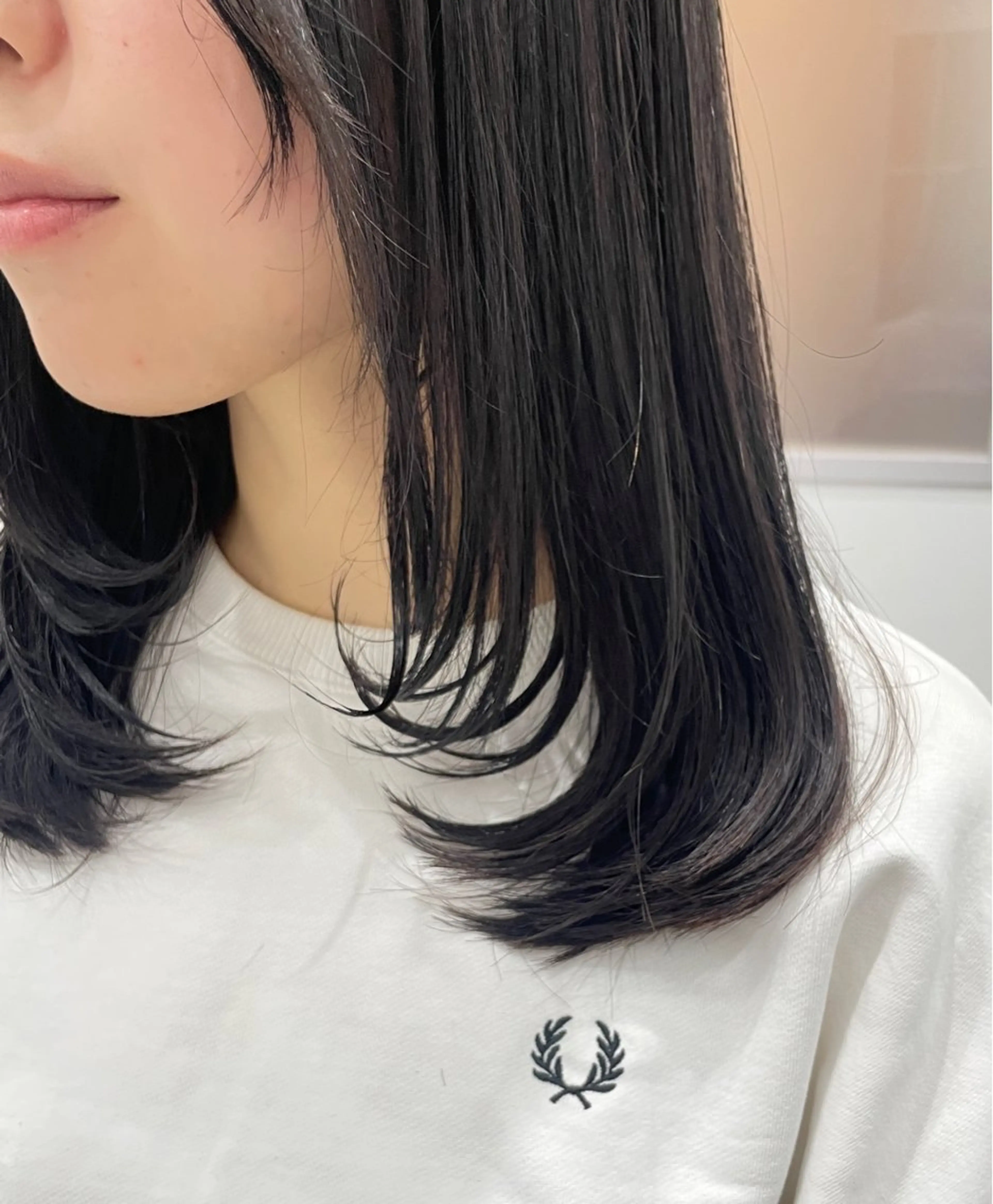 セミロング 顔まわりレイヤー 顔周りカット レイヤーカット 髪質改善🌸 loki/板坂朋香のヘアスタイル