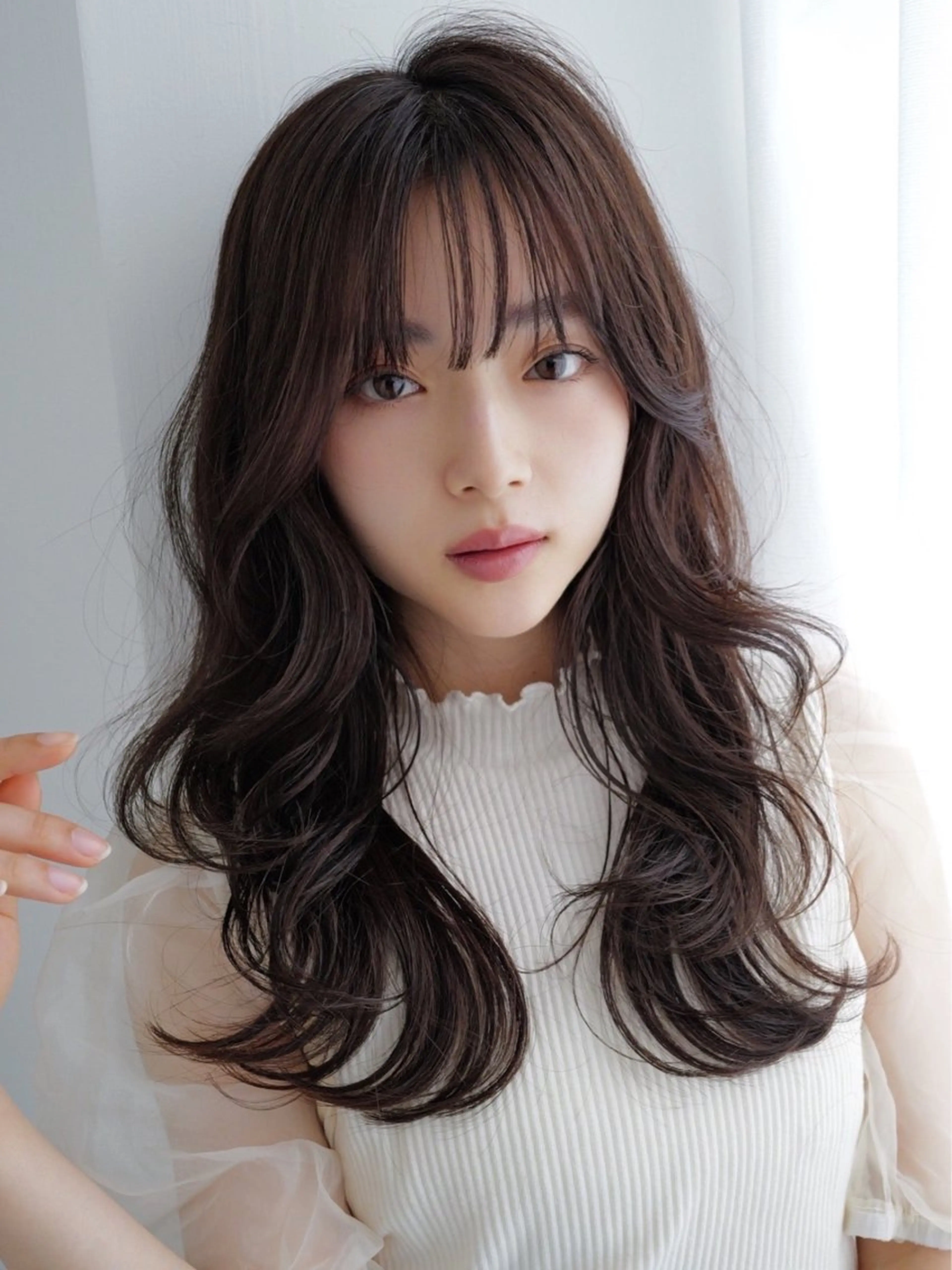 セミロング 顔まわりレイヤー 顔周りカット 韓国風ヘア レイヤーカット 小顔カット カット ヘアカラー トリートメント ヘアセット 銀座副店長/レイヤー /韓国ヘア/髪質改善のヘアスタイル