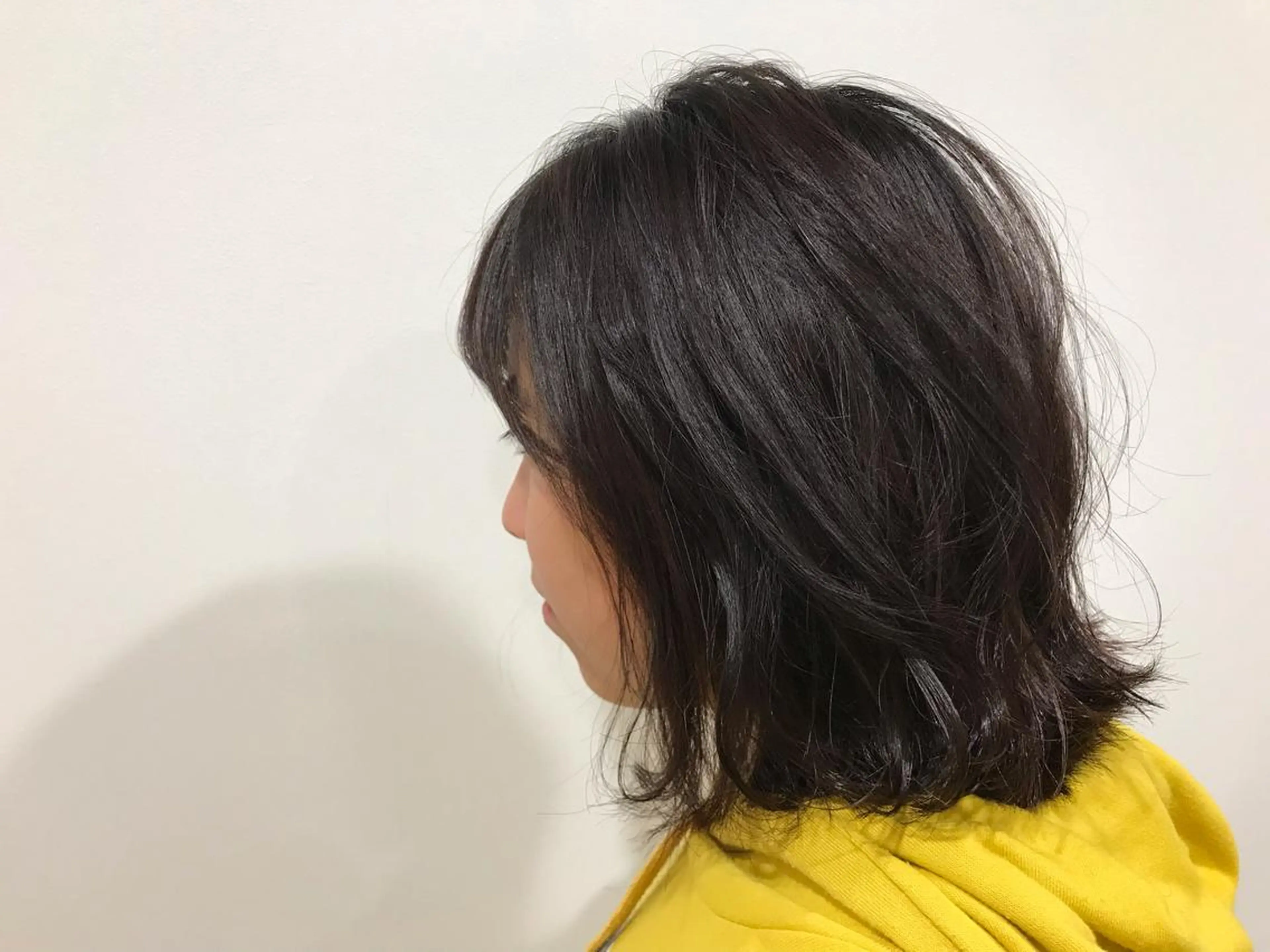 ミディアム 暖色カラー🍊 ボブ🌿顔周りcutのヘアスタイル