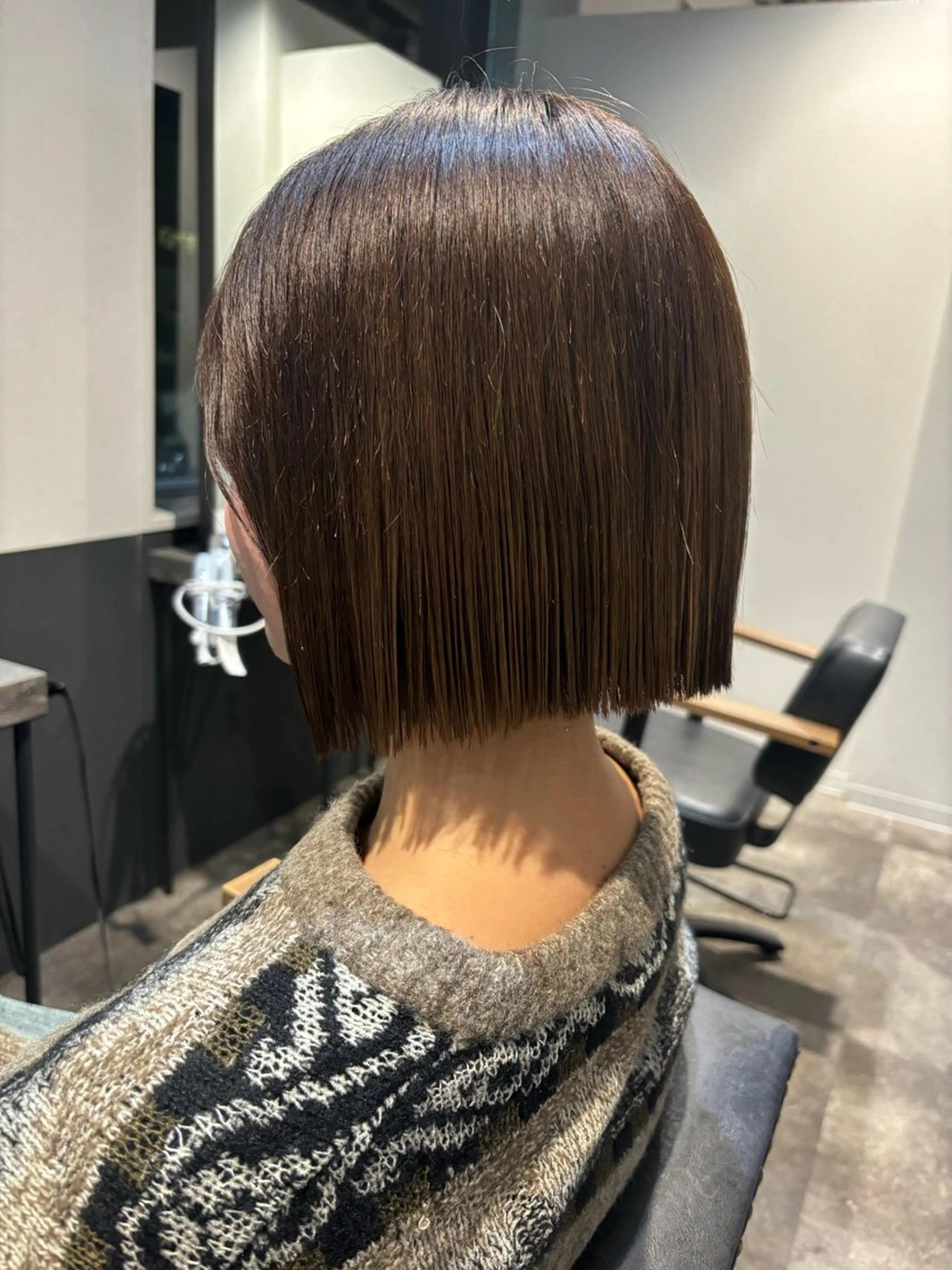 ショート カラー ボブ カット ヘアカラー 穐田 航のヘアスタイル