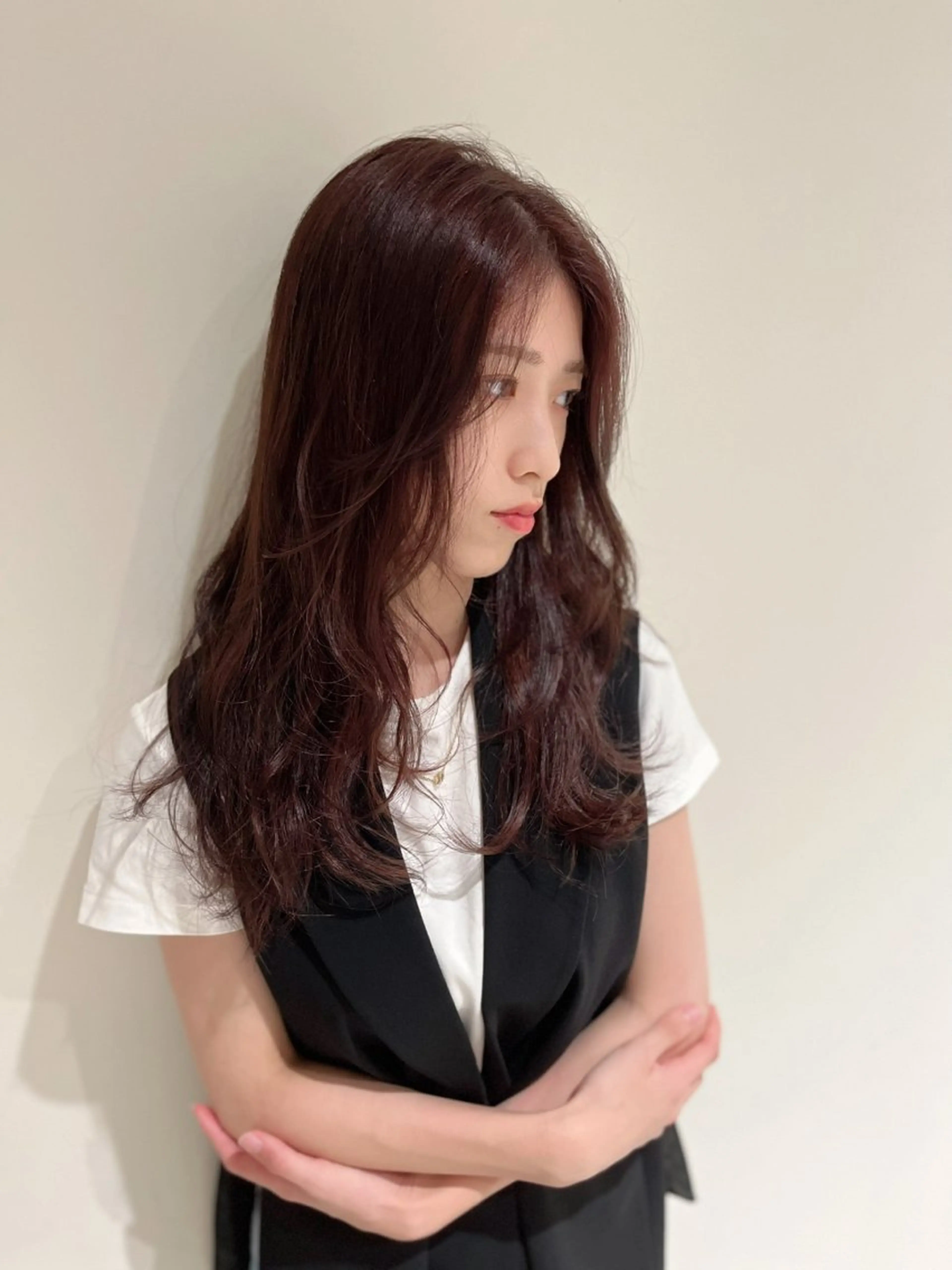 ロング ロングレイヤー 顔まわりレイヤー 髪質改善 韓国風ヘア レイヤーカット カット ヘアカラー トリートメント Emitas.宮街道店所属・Yusei/似合わせ /韓国風レイヤーのヘアスタイル