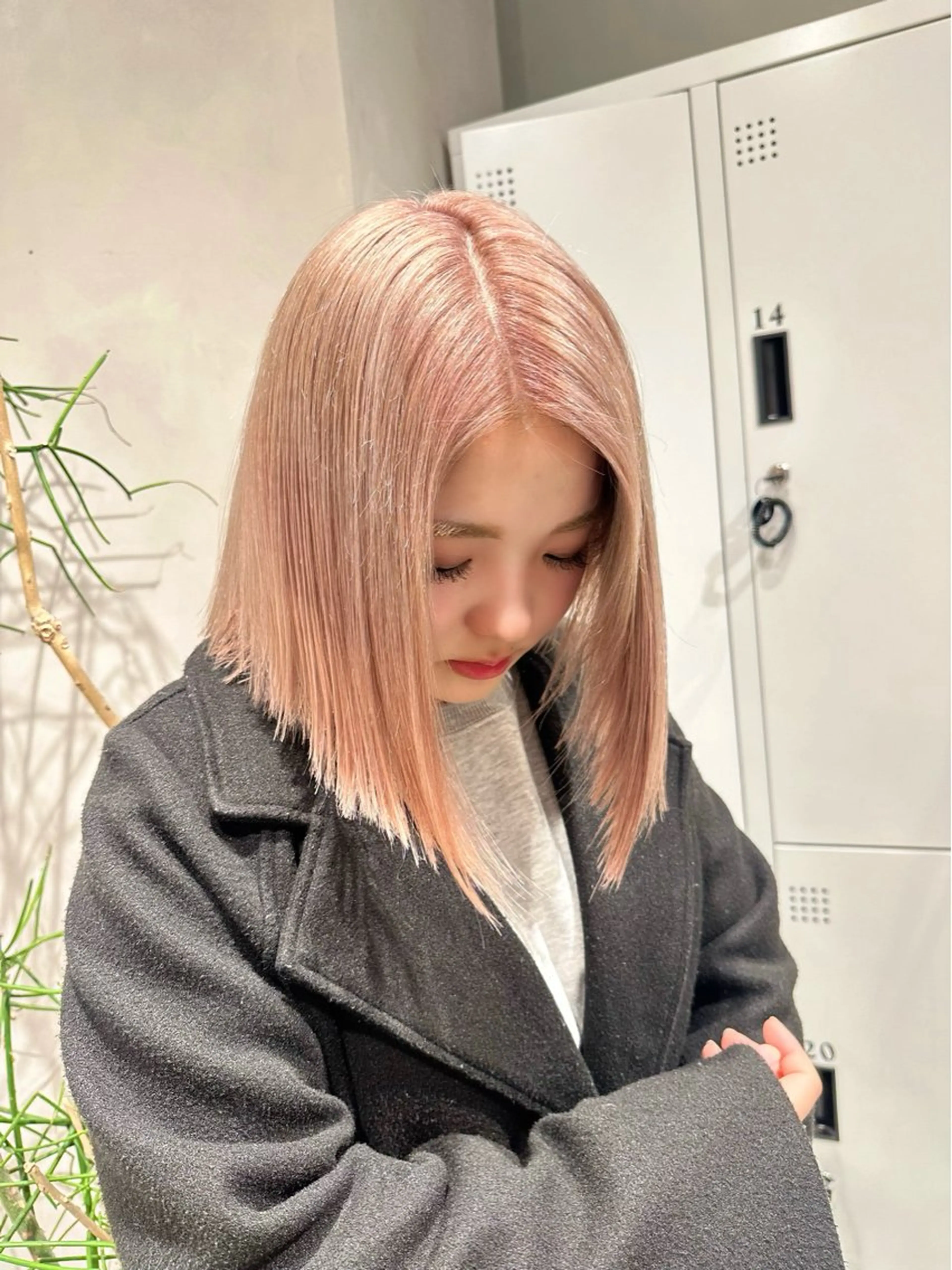 ショート カラー ショートボブ ブリーチ ケアブリーチ ダブルカラー ハイトーンカラー 似合わせ小顔ショート /akane🐰♥️のヘアスタイル