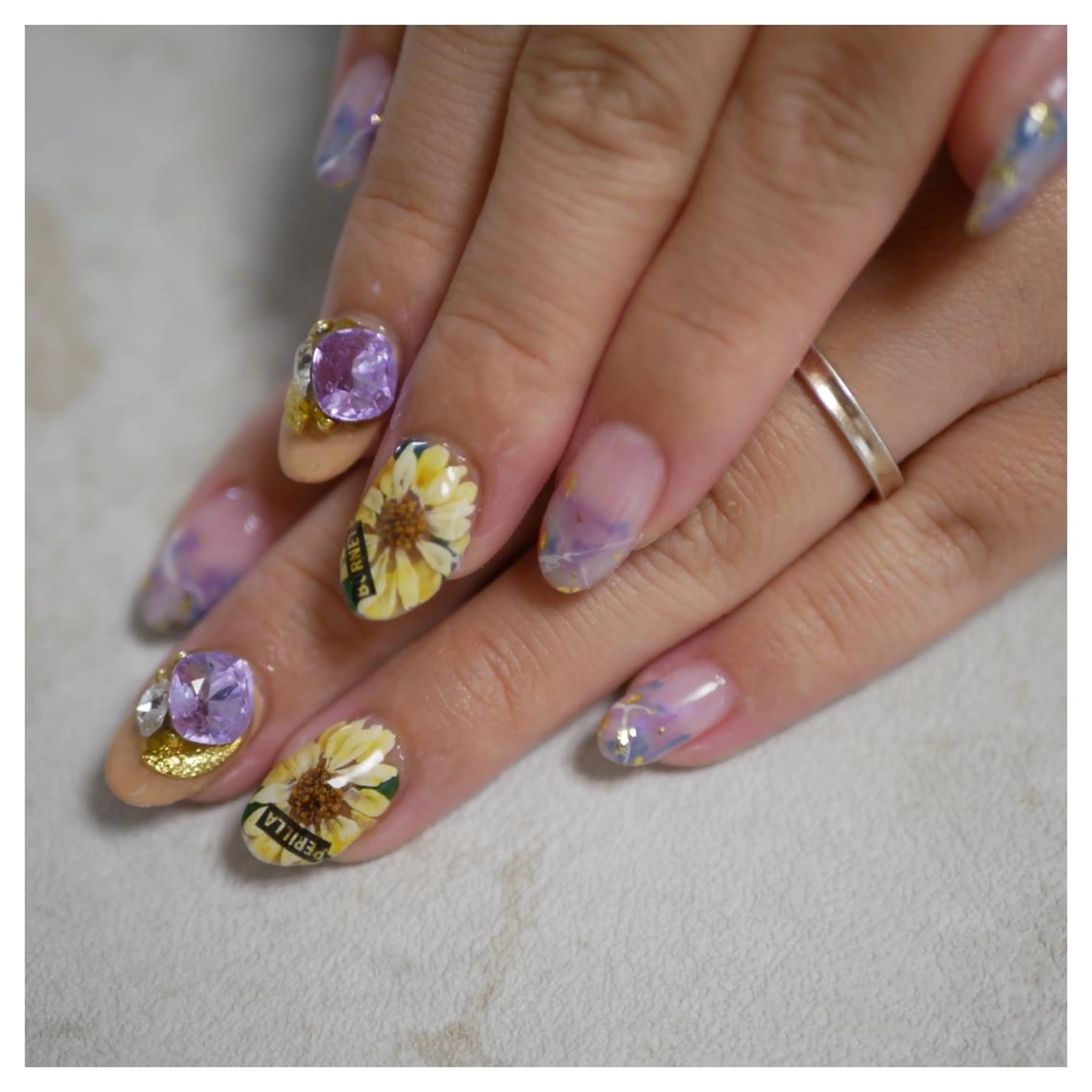 ネイル Nail salon Rilaのネイルデザイン