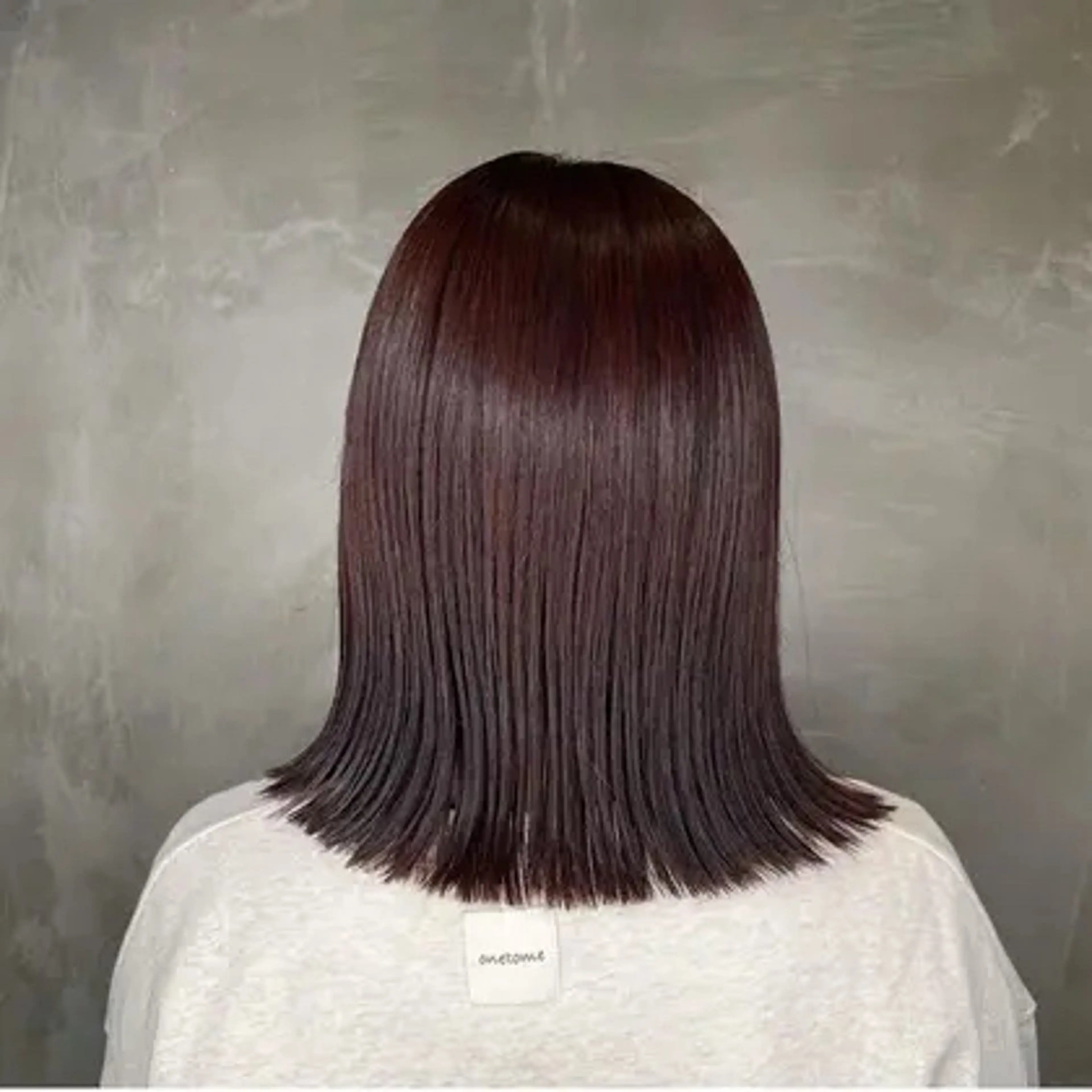 ミディアム カット ヘアカラー トリートメント 艶感と髪質改善 sotaのヘアスタイル