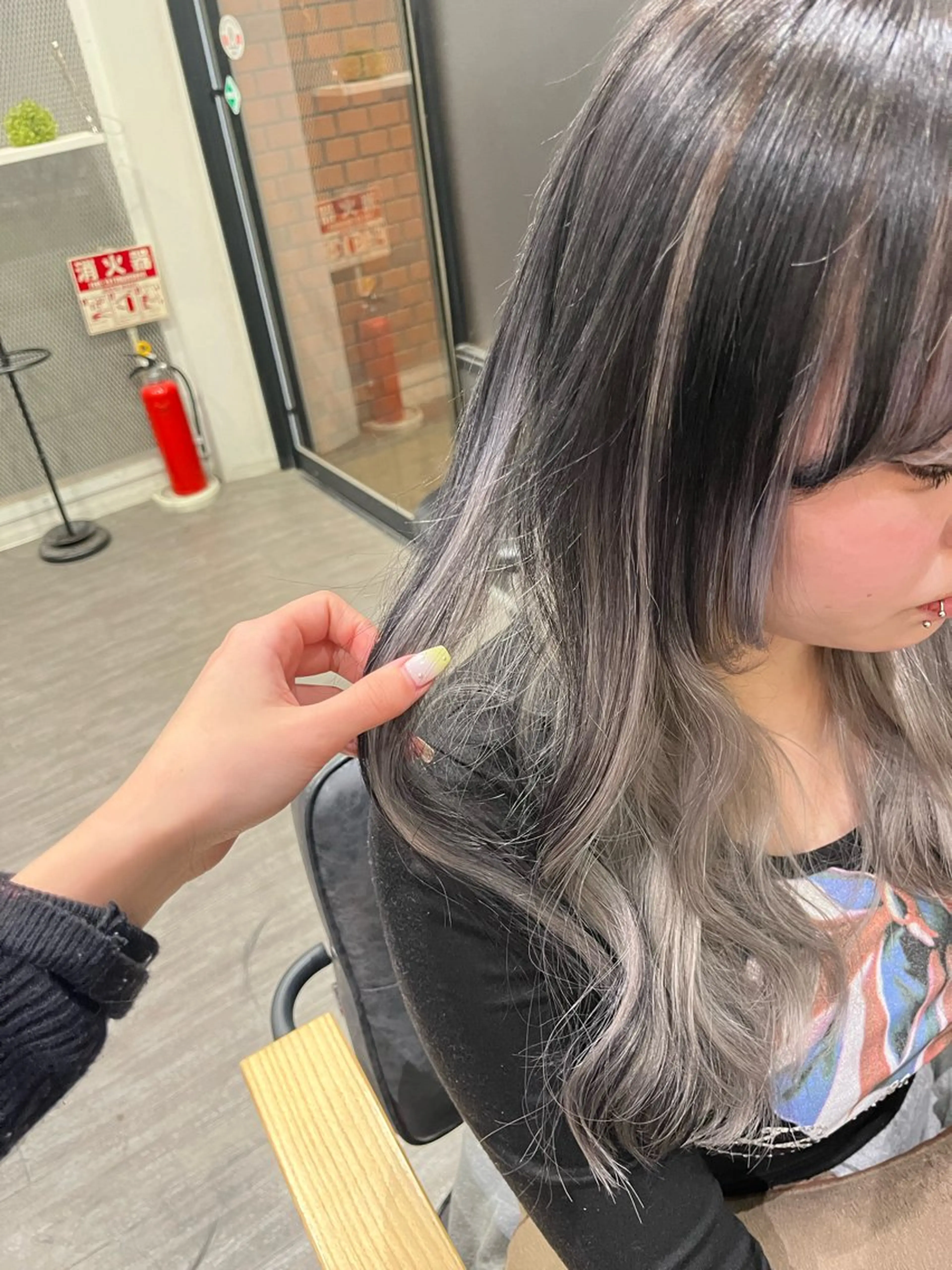 ロング カット ヘアカラー cocotte🦋 miyuのヘアスタイル