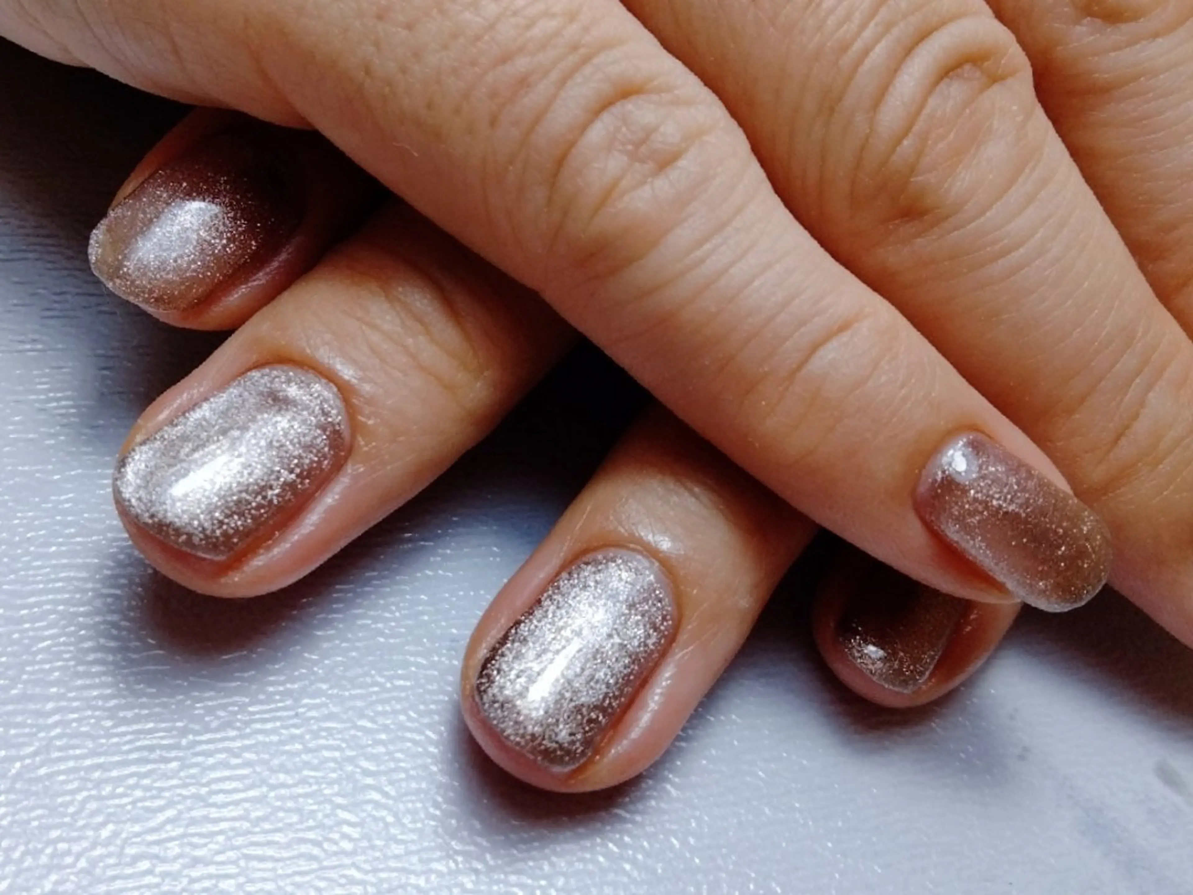 ネイル マグネットネイル mi hoのネイルデザイン