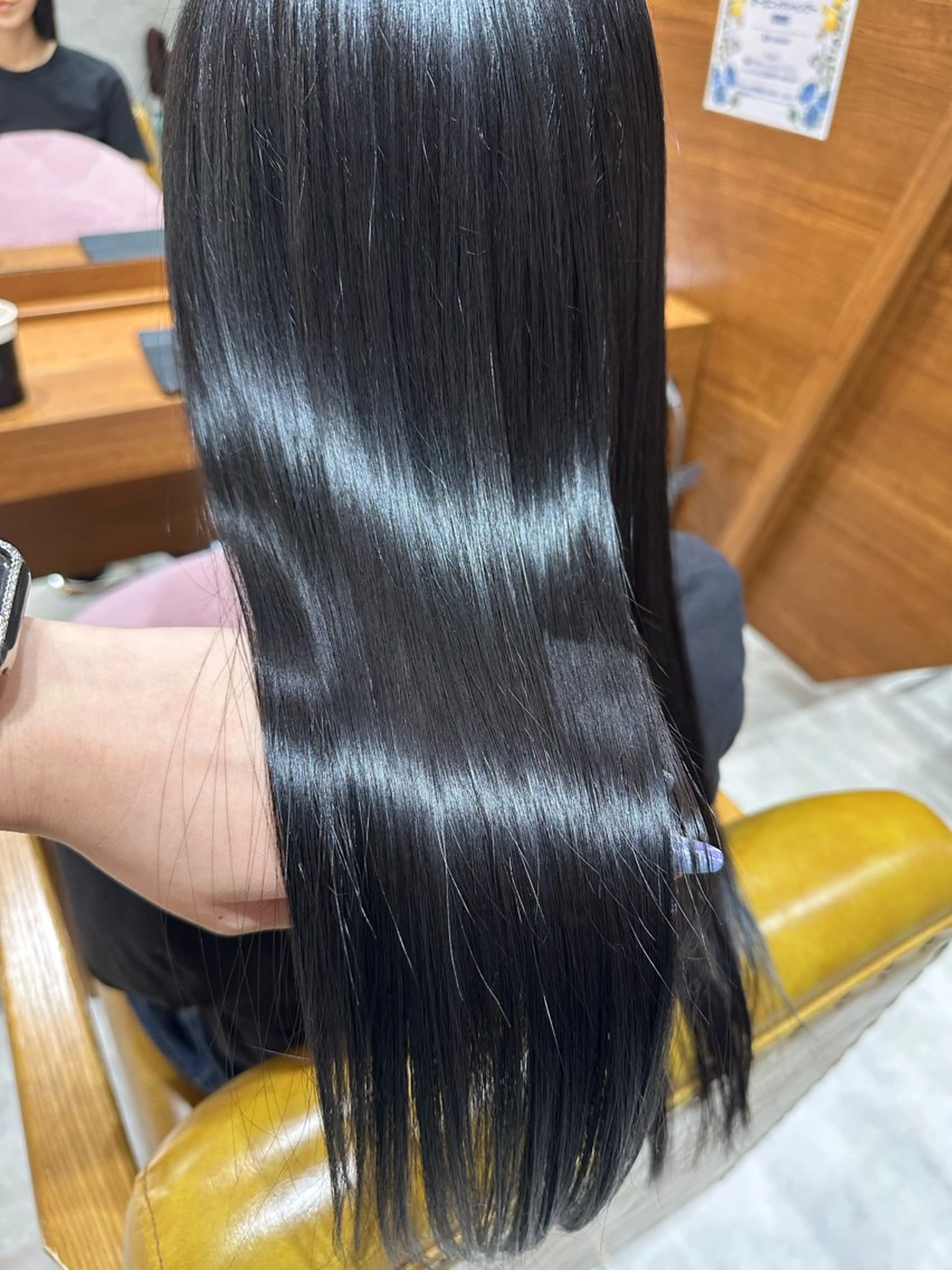 【ミニモSALE🛍】カラー+髪質改善トリートメントの写真