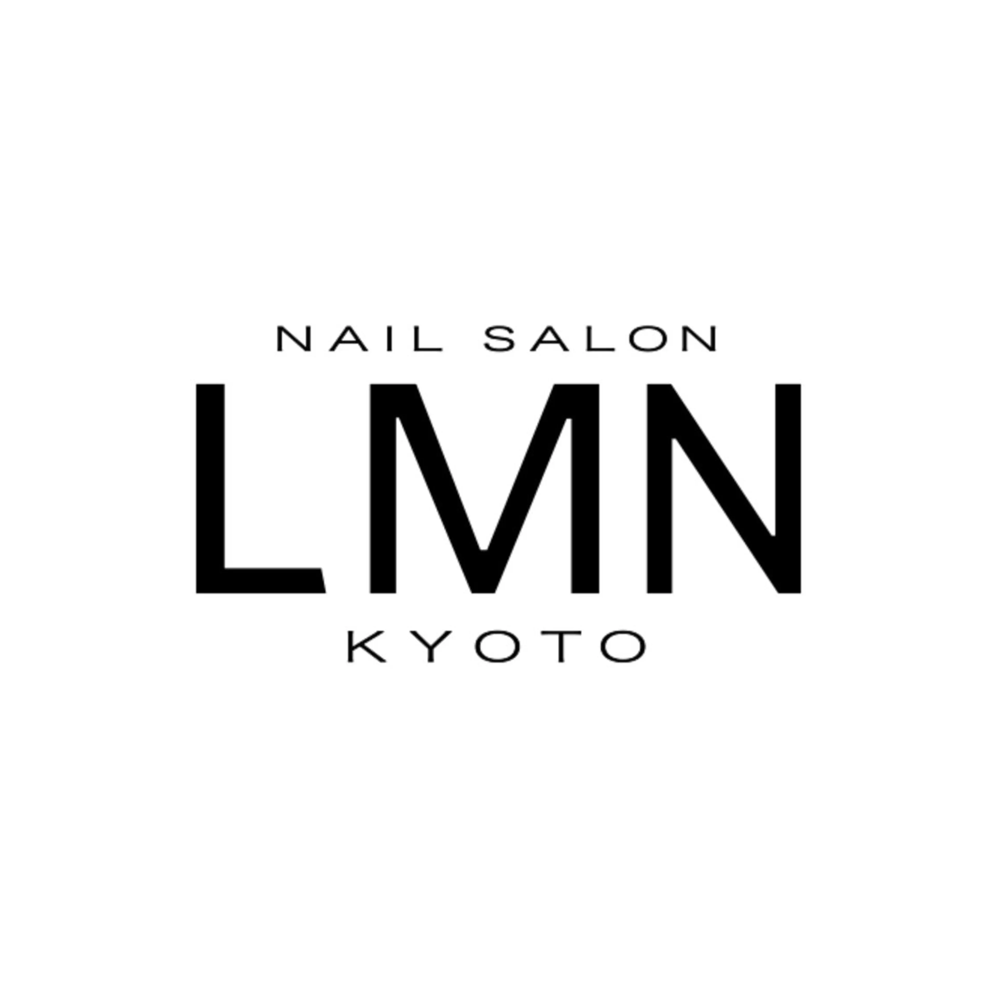 LMN🪐 jupiのネイルデザイン
