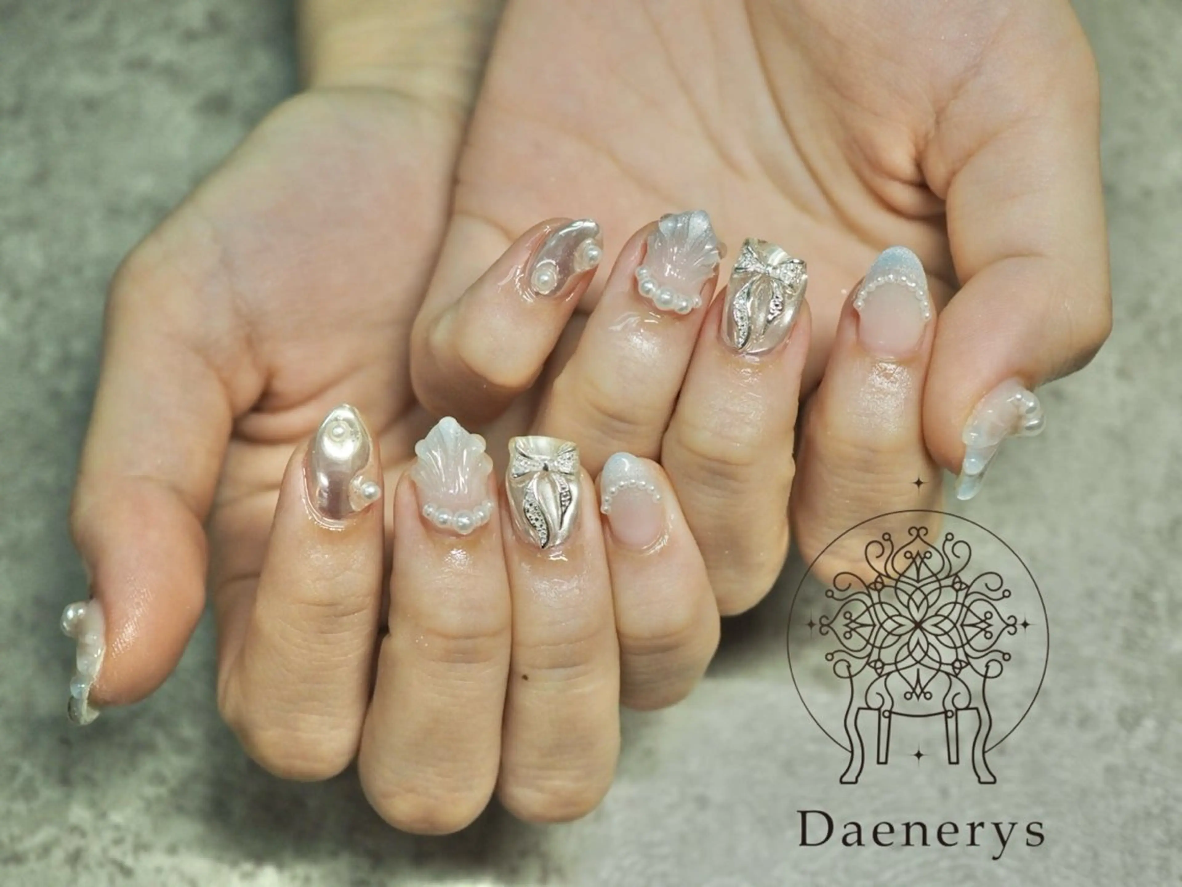 ネイル オーロラネイル 夏ネイル ハンドネイル Daenerys    nail&eyelash所属・Daenerys 愛のネイルデザイン