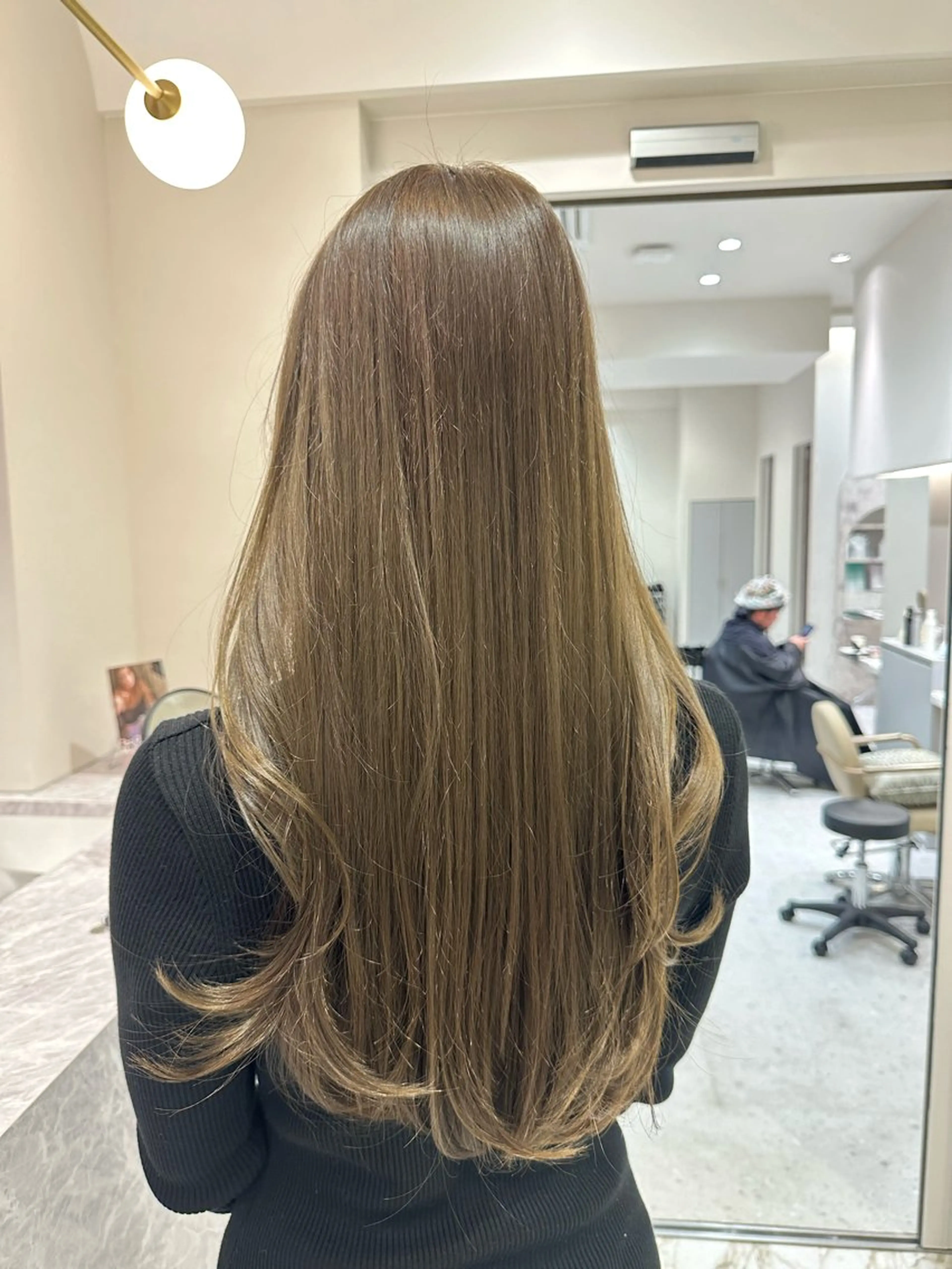 ロング カラー カット ヘアカラー トリートメント 韓国レイヤー✨ yasuko銀座のヘアスタイル