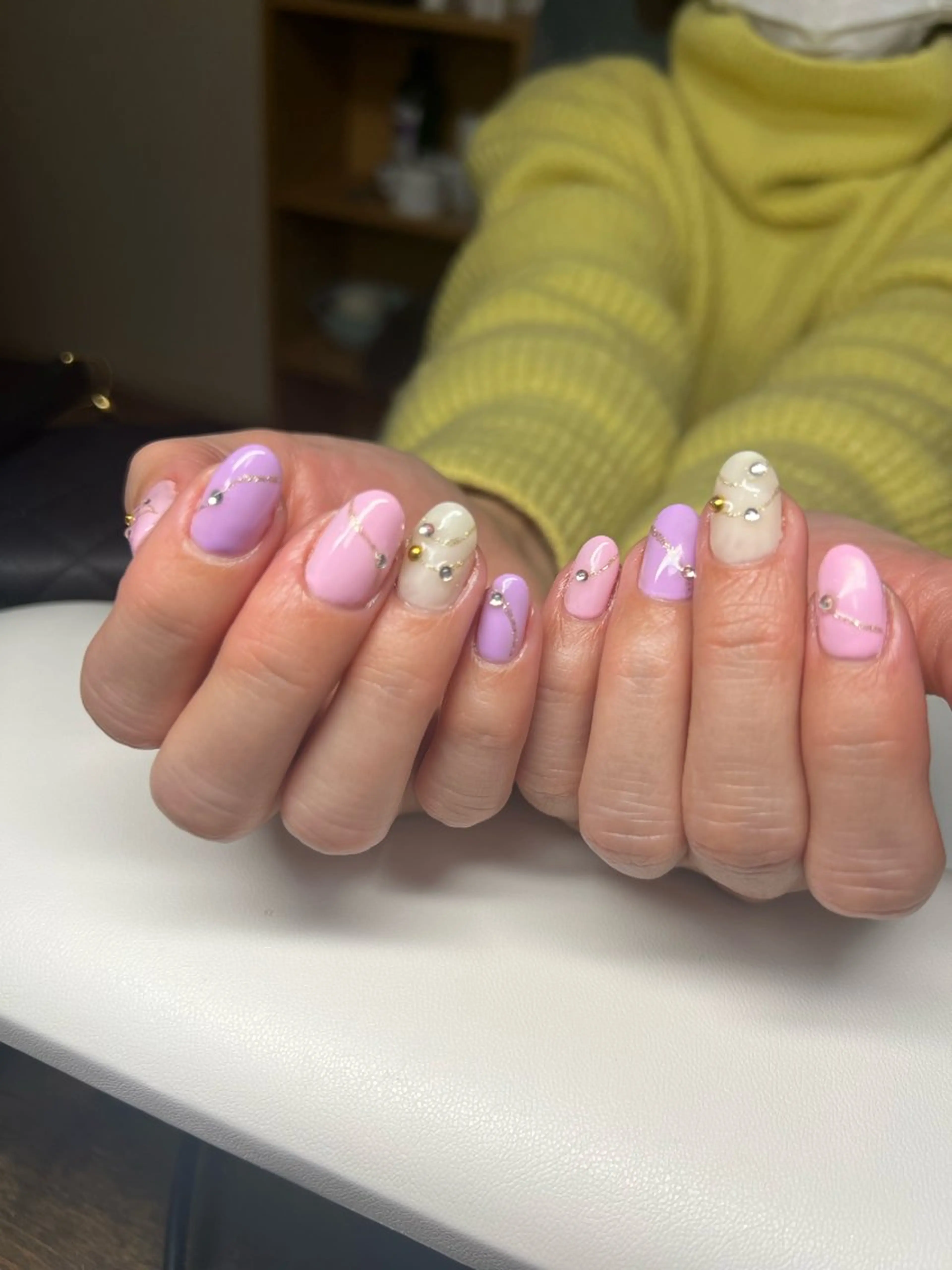 ネイル Belulu所属・安齋 都のネイルデザイン