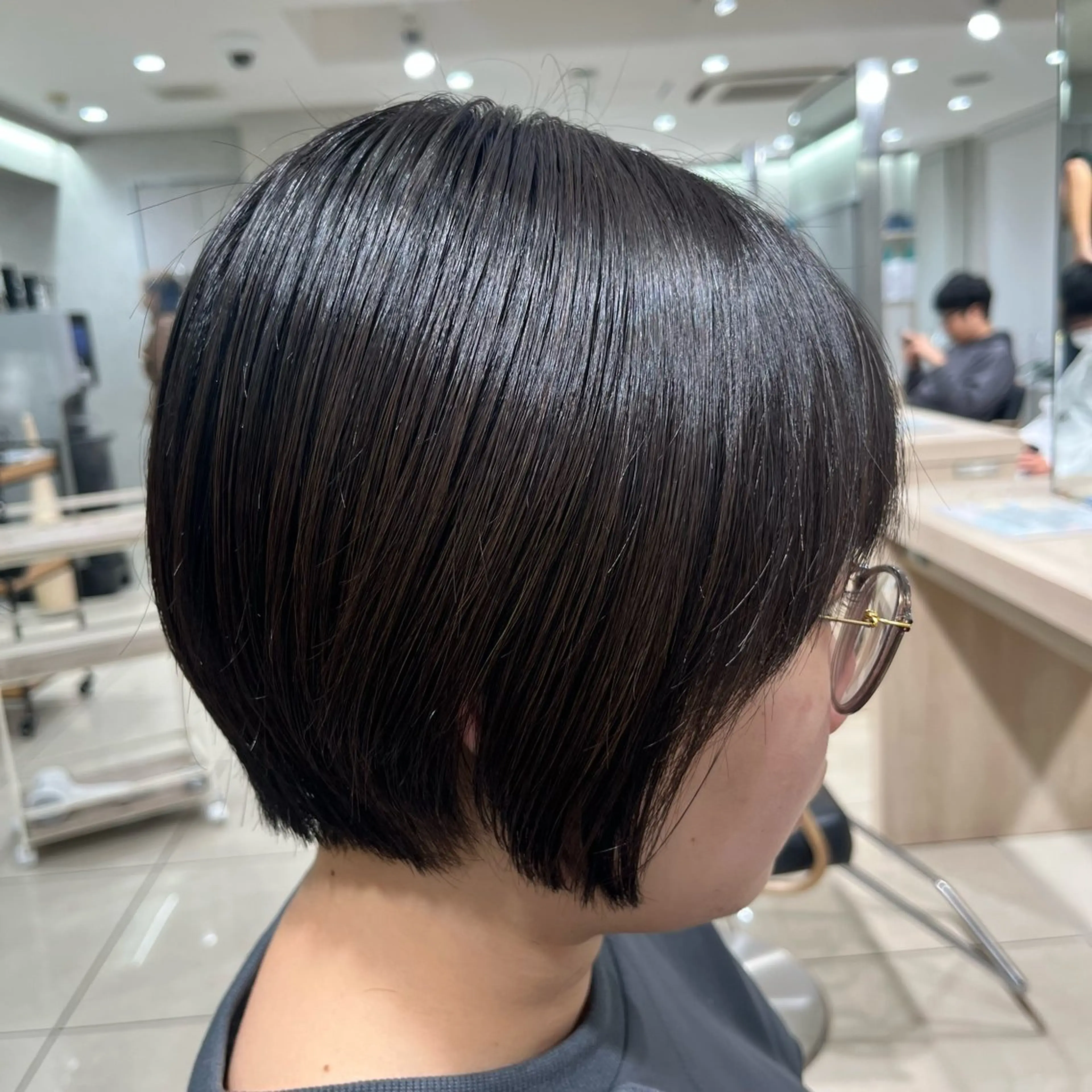 ショート パーマ ショートヘア 縮毛矯正 カット 縮毛矯正 巖本 真希のヘアスタイル