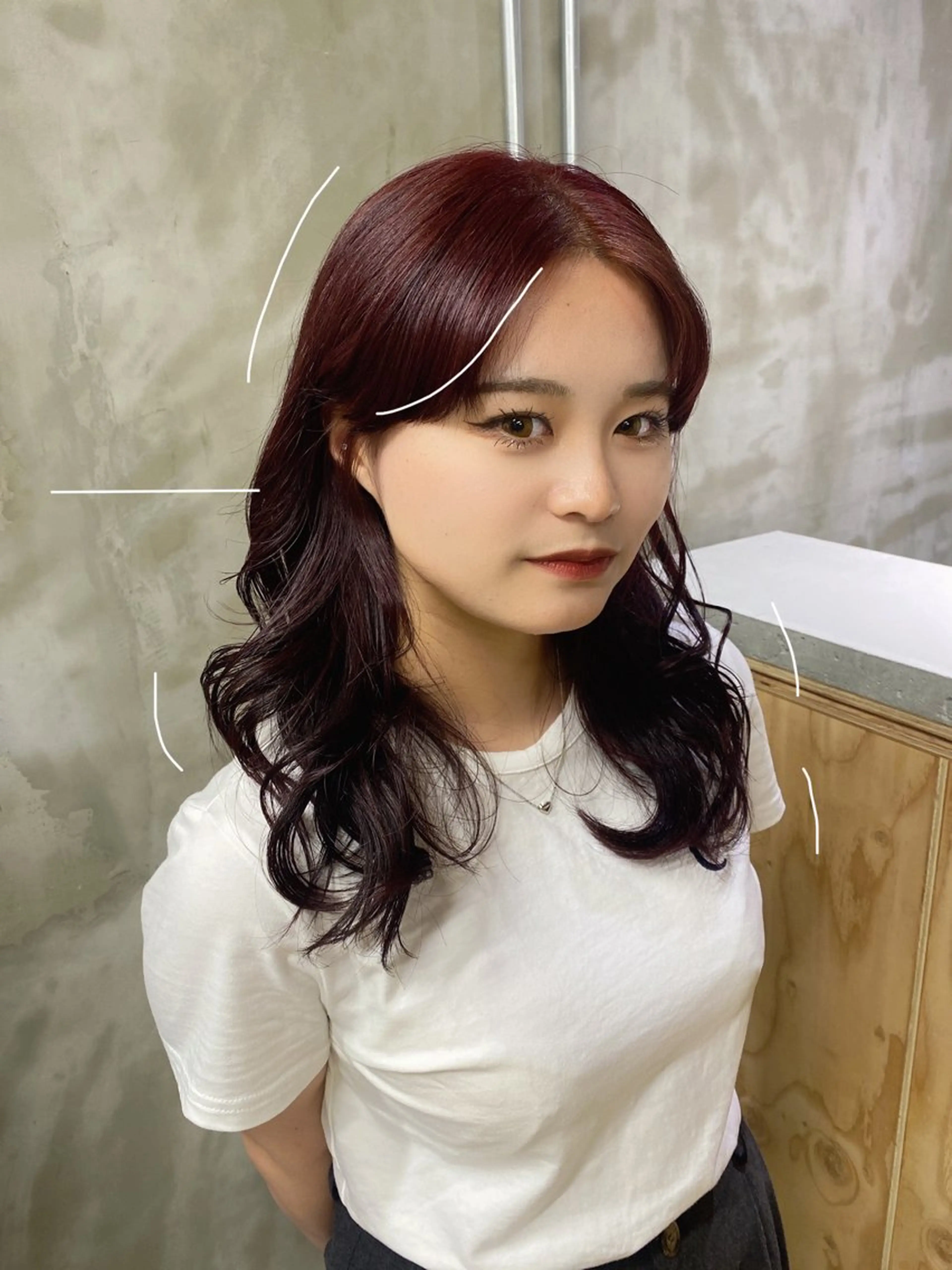 ロング カラー ブリーチ ダブルカラー ブリーチなしカラー ume所属・LILi リリのヘアスタイル