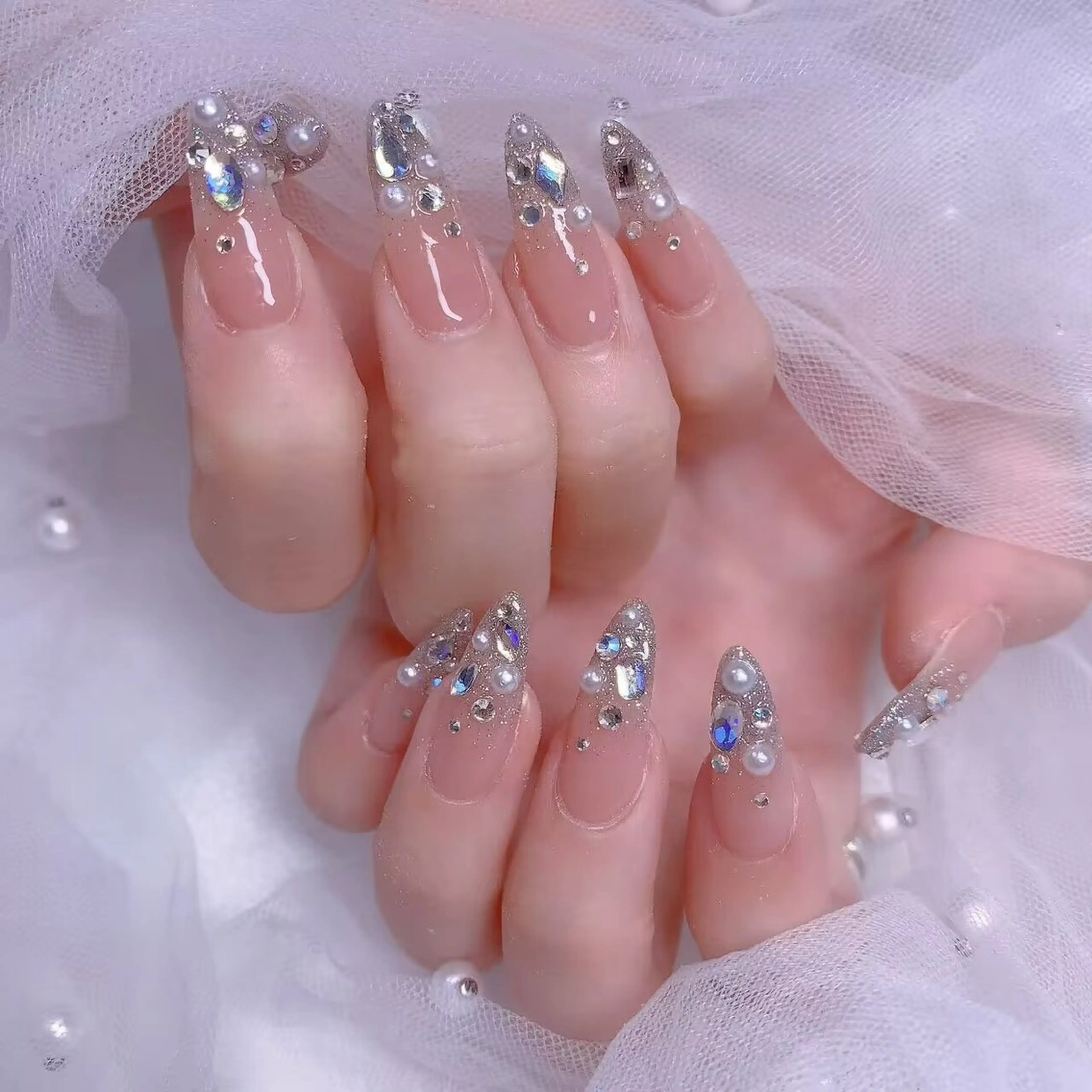 ネイル UMI ネイルサロン新宿のネイルデザイン