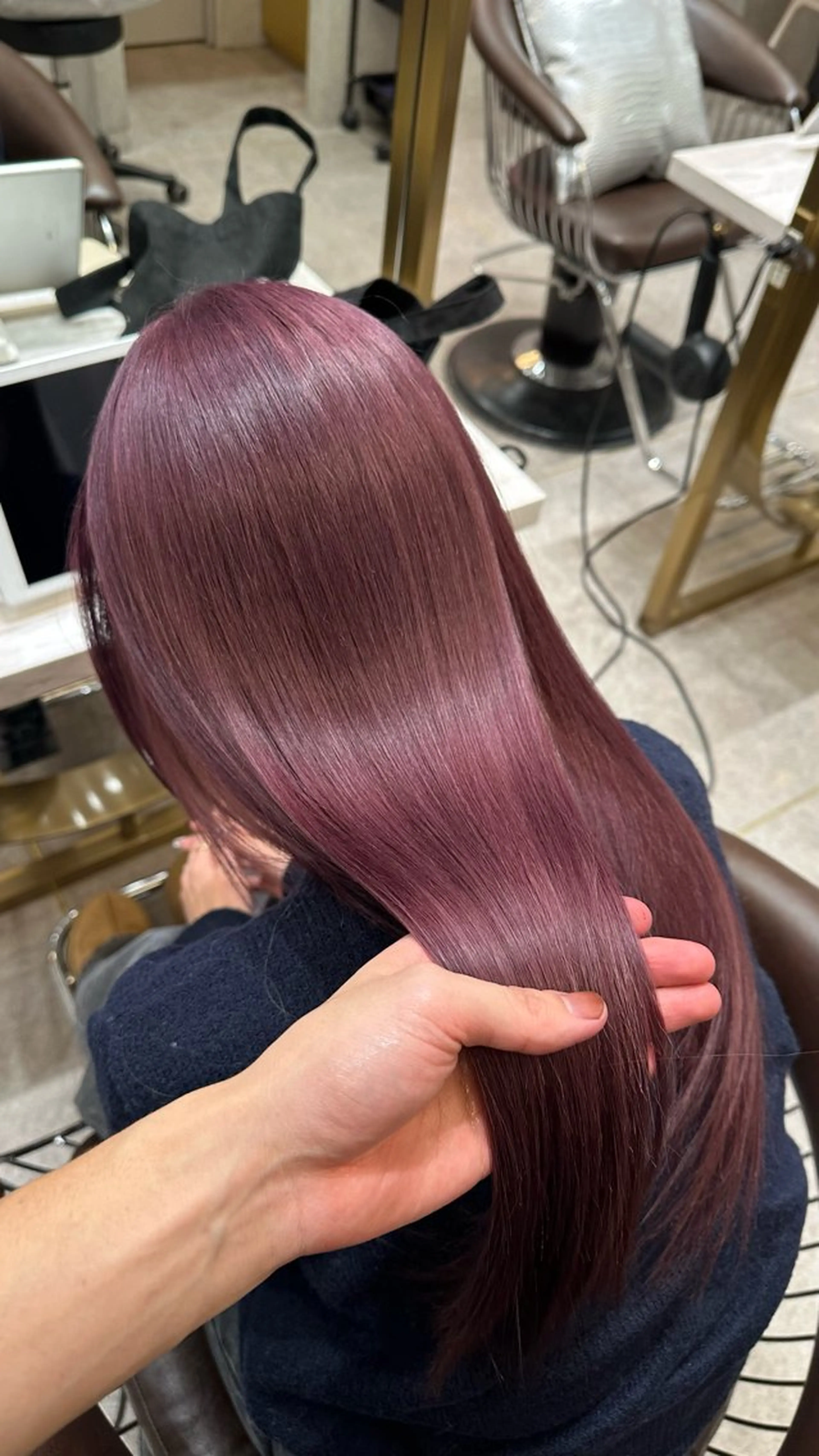 ロング カラー ヘアカラー トリートメント ヘッドスパ ヘアセット ブリーチなし レイヤーKYONのヘアスタイル