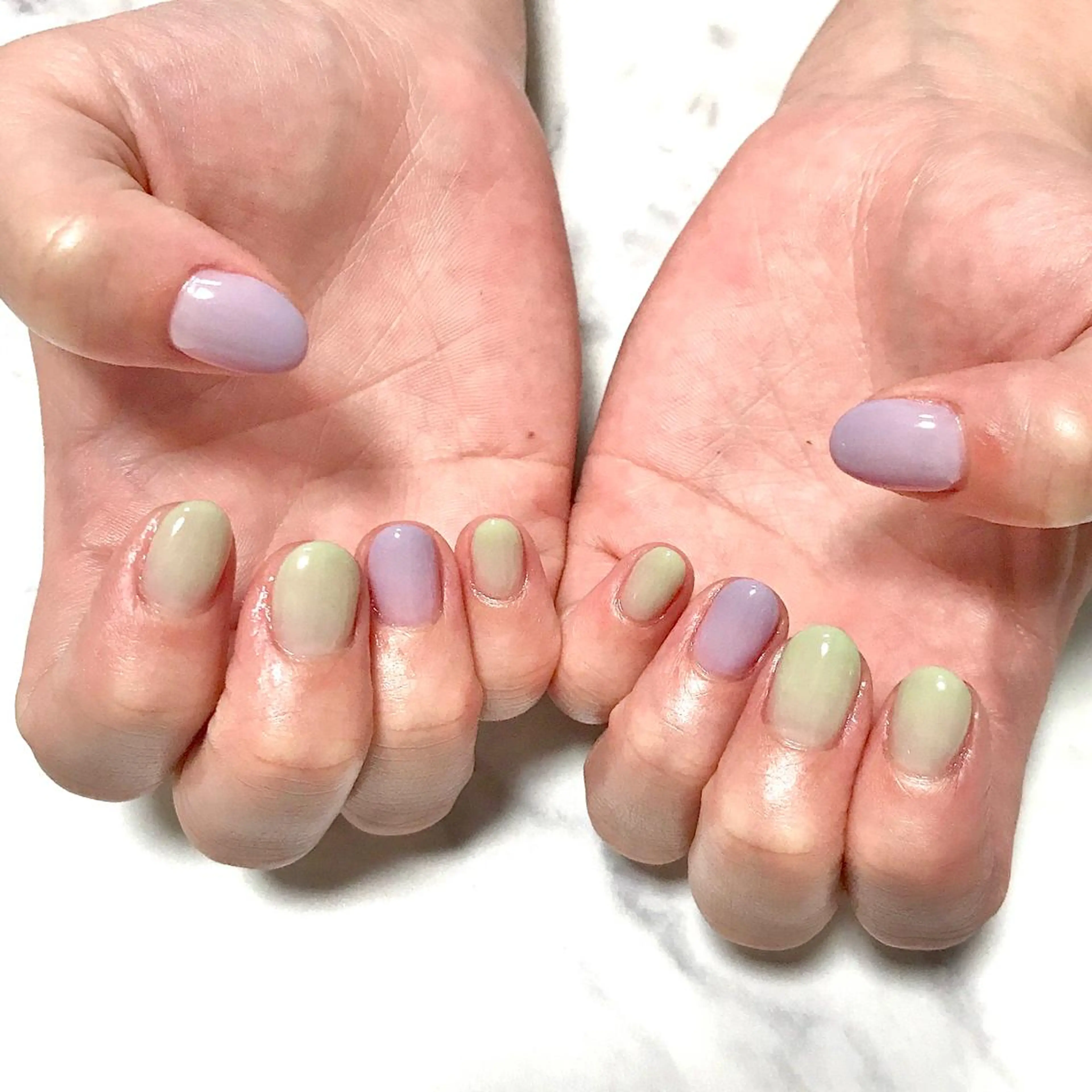 ネイル グラデーション ワンカラーネイル シンプルネイル 春ネイル 夏ネイル ステラ marikominoのネイルデザイン