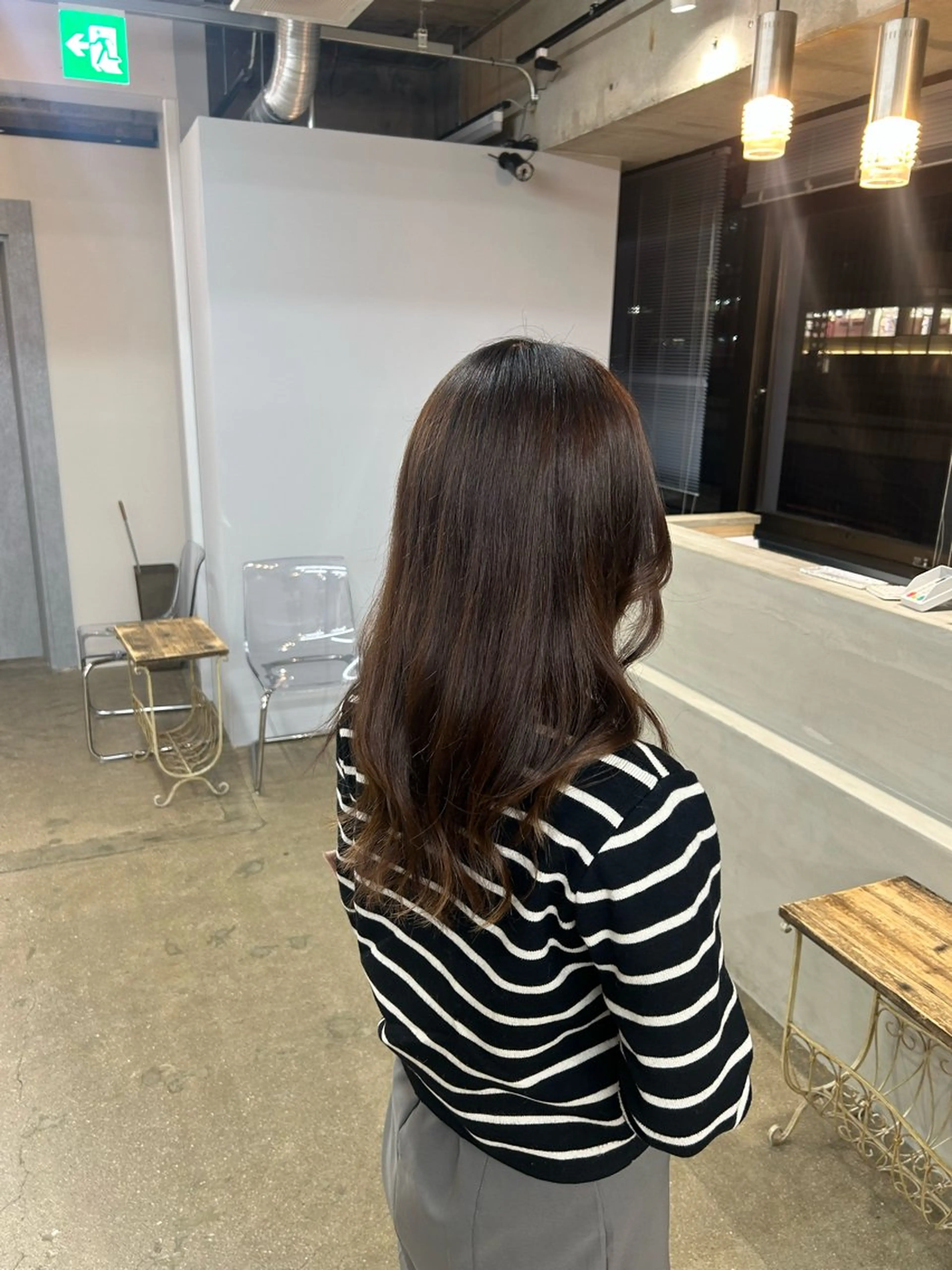 セミロング カット サワムラ ソナタのヘアスタイル