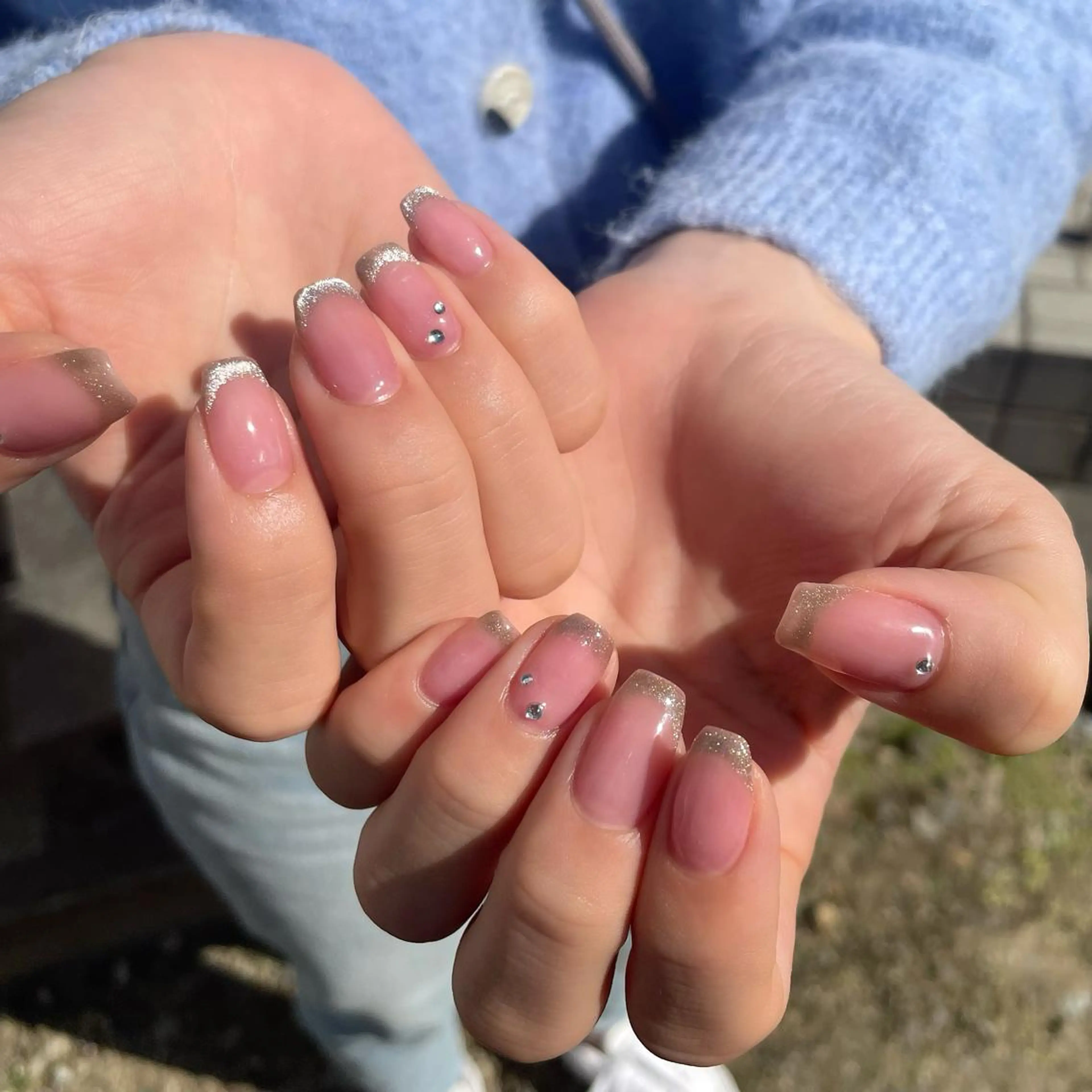 ネイル フレンチネイル マグネットネイル マグネットフレンチ Lofinails ちひろのネイルデザイン