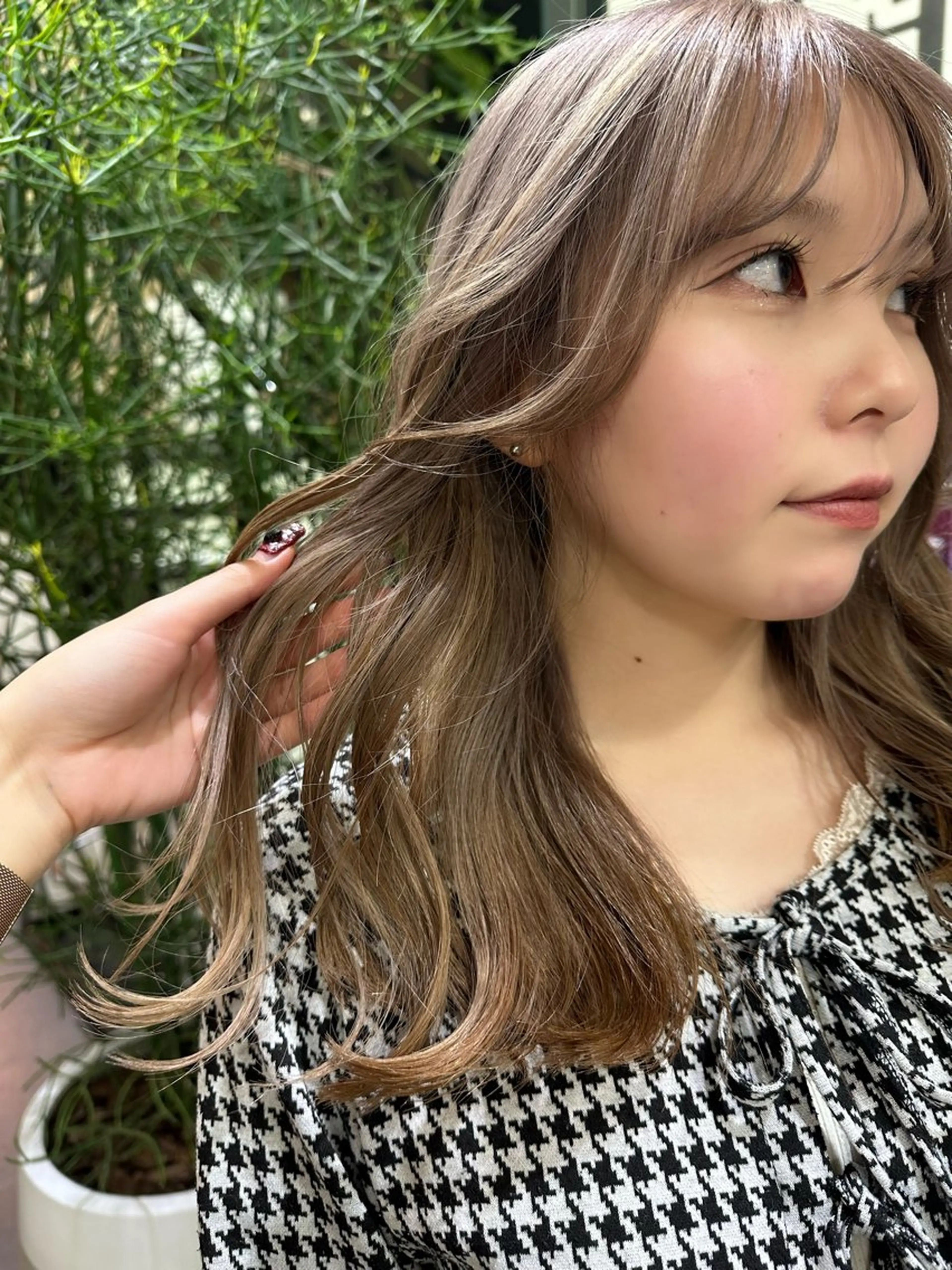 セミロング カラー ベージュカラー ミルクティーベージュ ヘアカラー トリートメント ヘッドスパ ヘアセット 🫧カット/パーマ /ネイル/かりん🫧のヘアスタイル