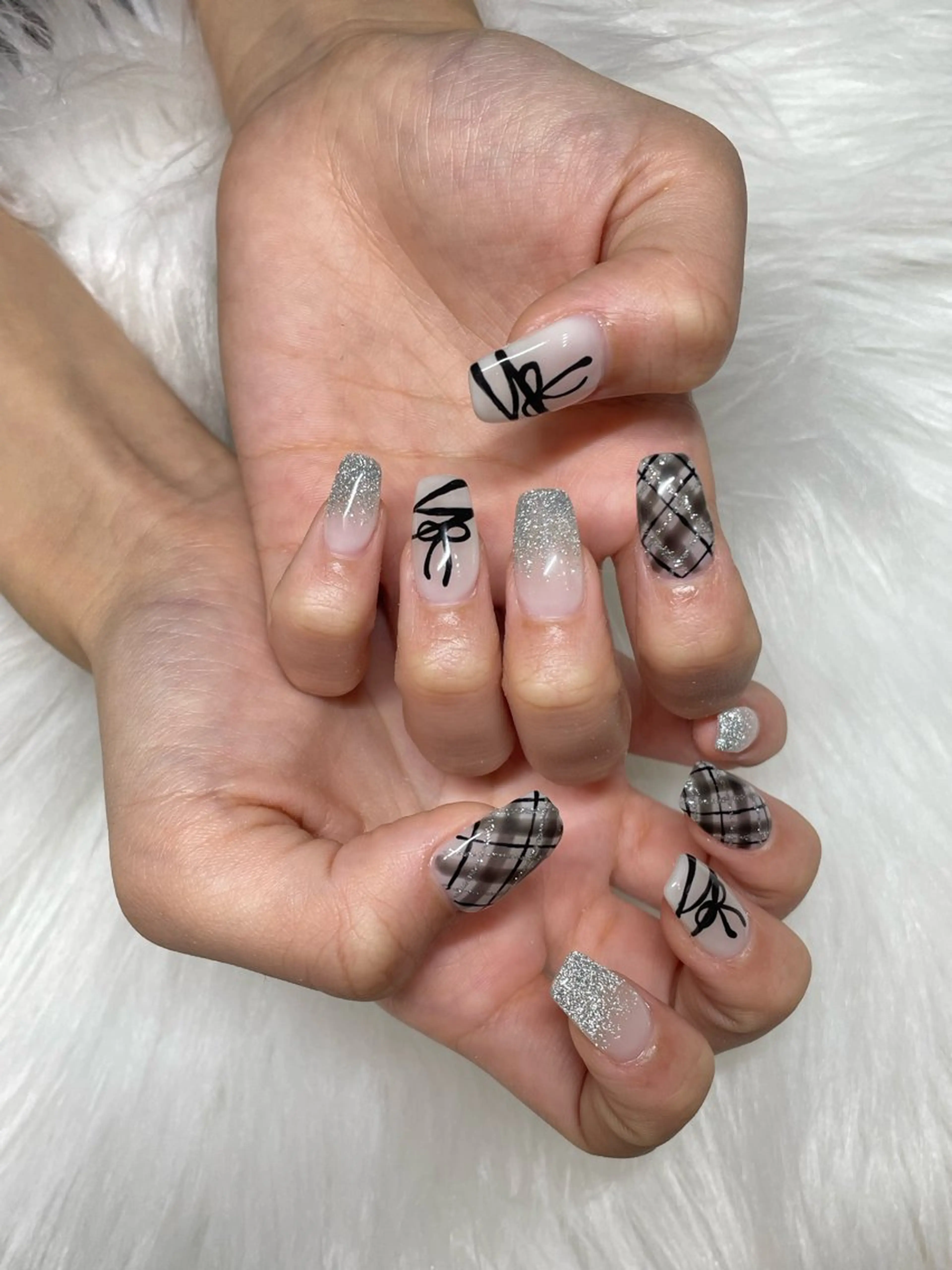 ネイル ハンドネイル オーロラ所属・YUI nailのネイルデザイン