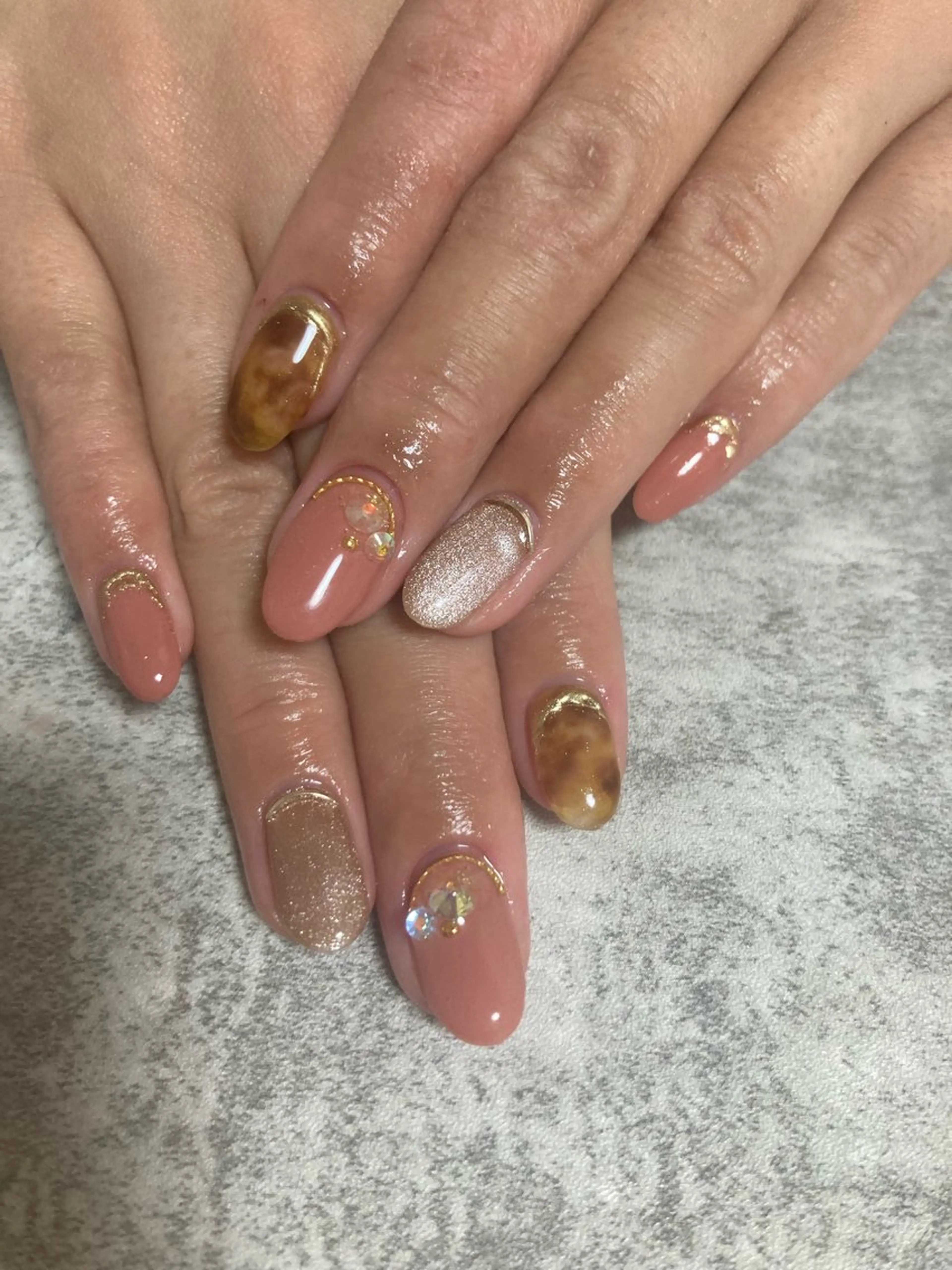 ネイル M`sプライベートサロン所属・Ｍ`s プライベートサロンのネイルデザイン