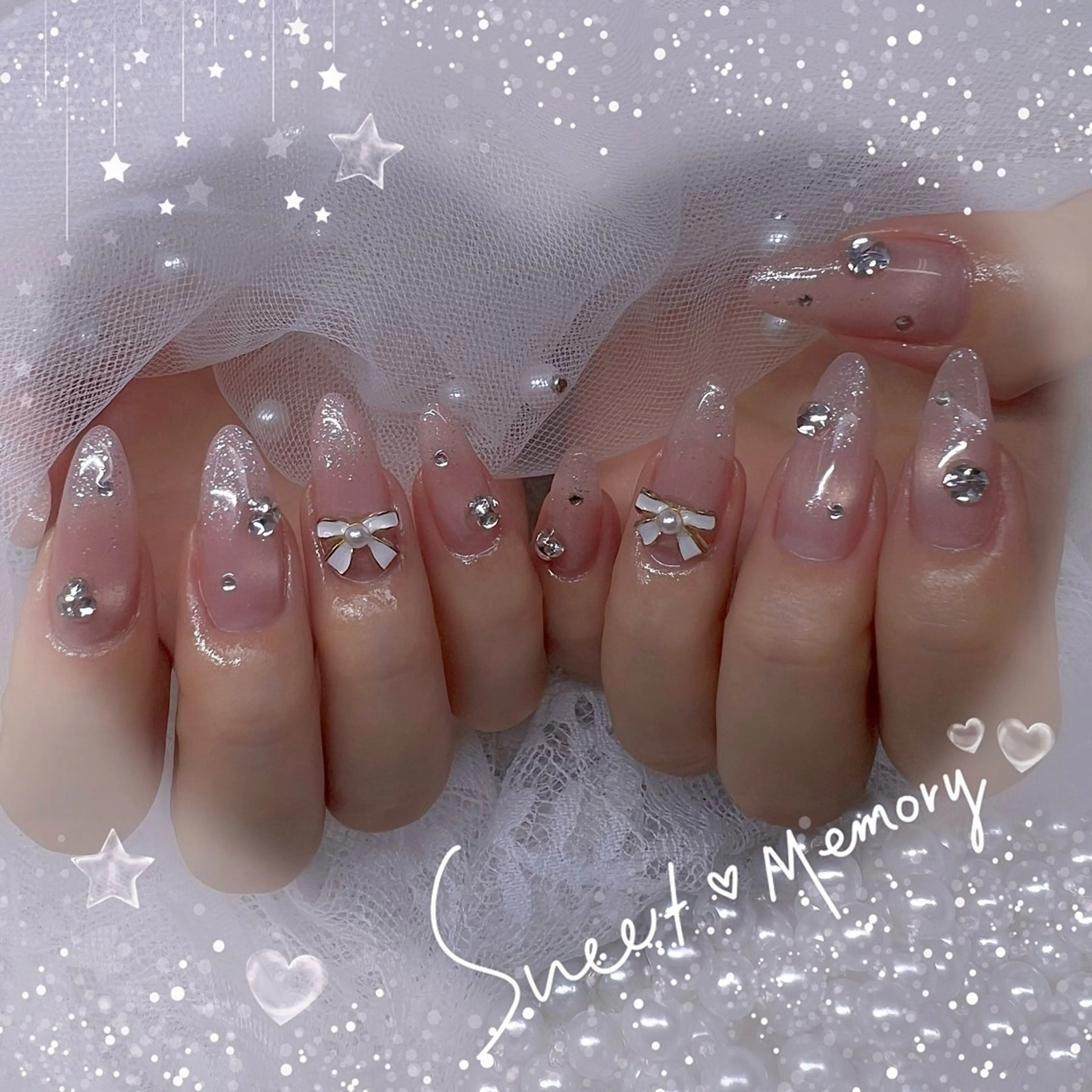 ネイル チークネイル フレンチネイル ガーリー ガラスフレンチ グラデーション ハンドネイル Chill Nailsalonのネイルデザイン