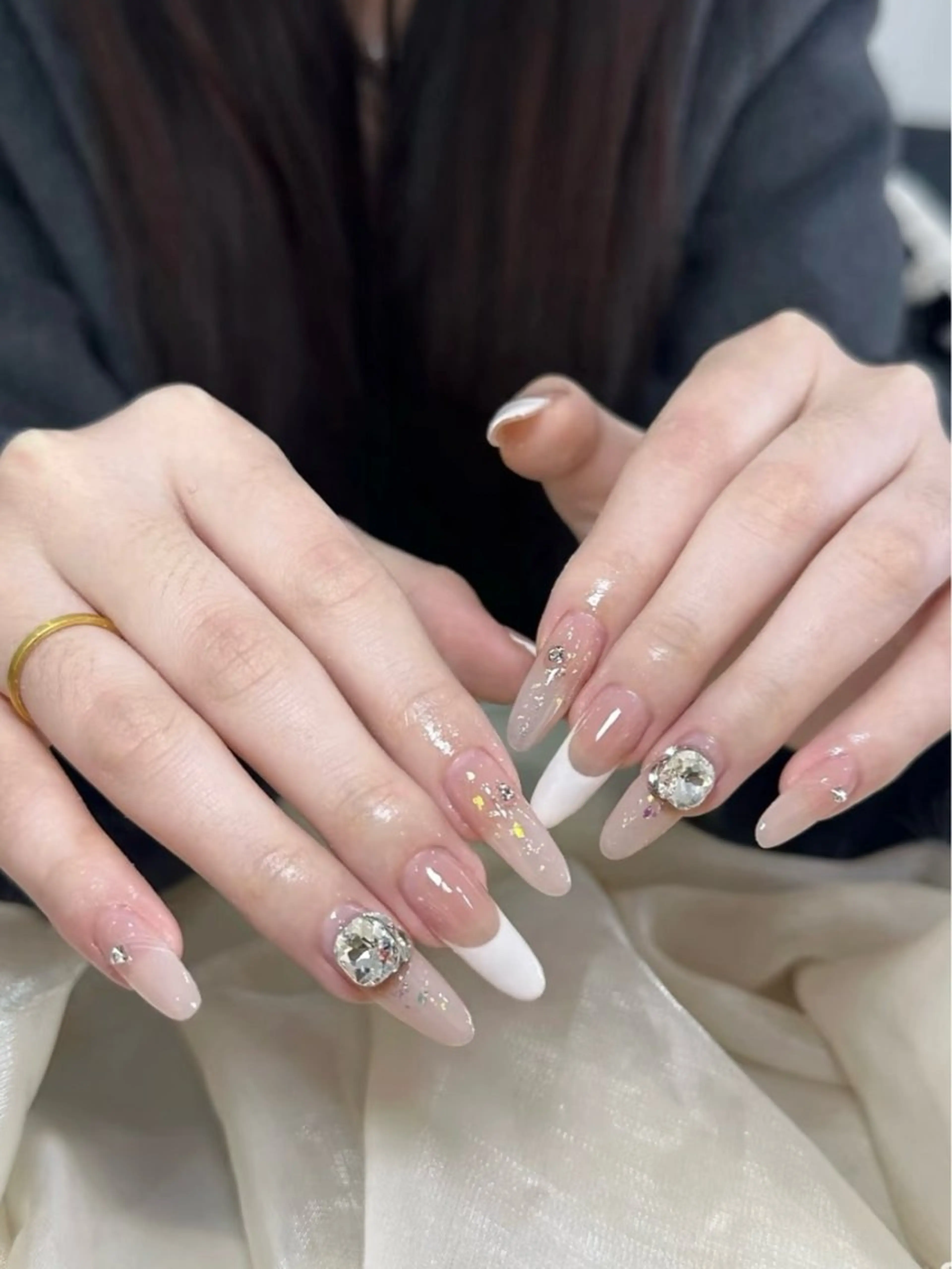 ネイル アートネイル オーロラネイル ジェルネイル ガーリー キラキラネイル ハンドネイル July Salonのネイルデザイン