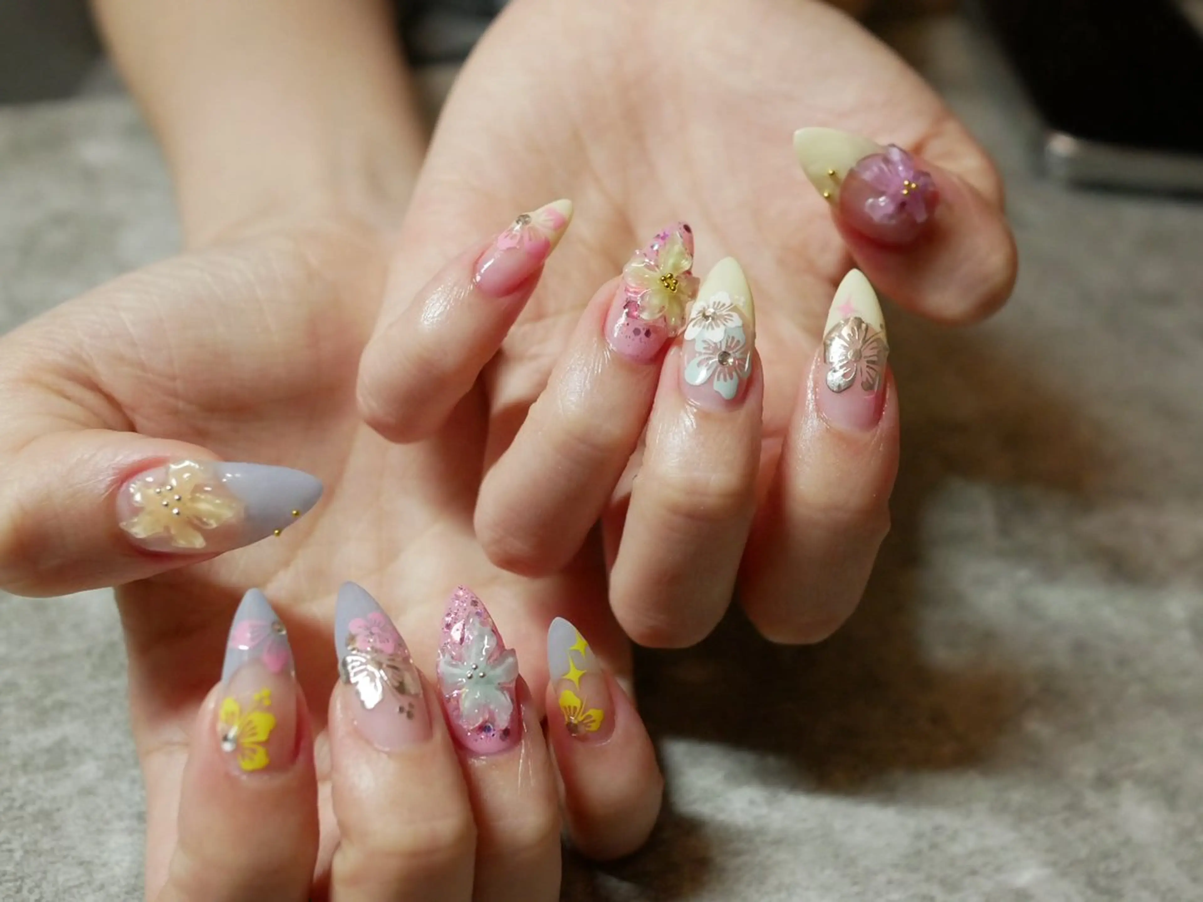 ネイル ハンドネイル Individualize Gem所属・鈴木 彪雅のネイルデザイン