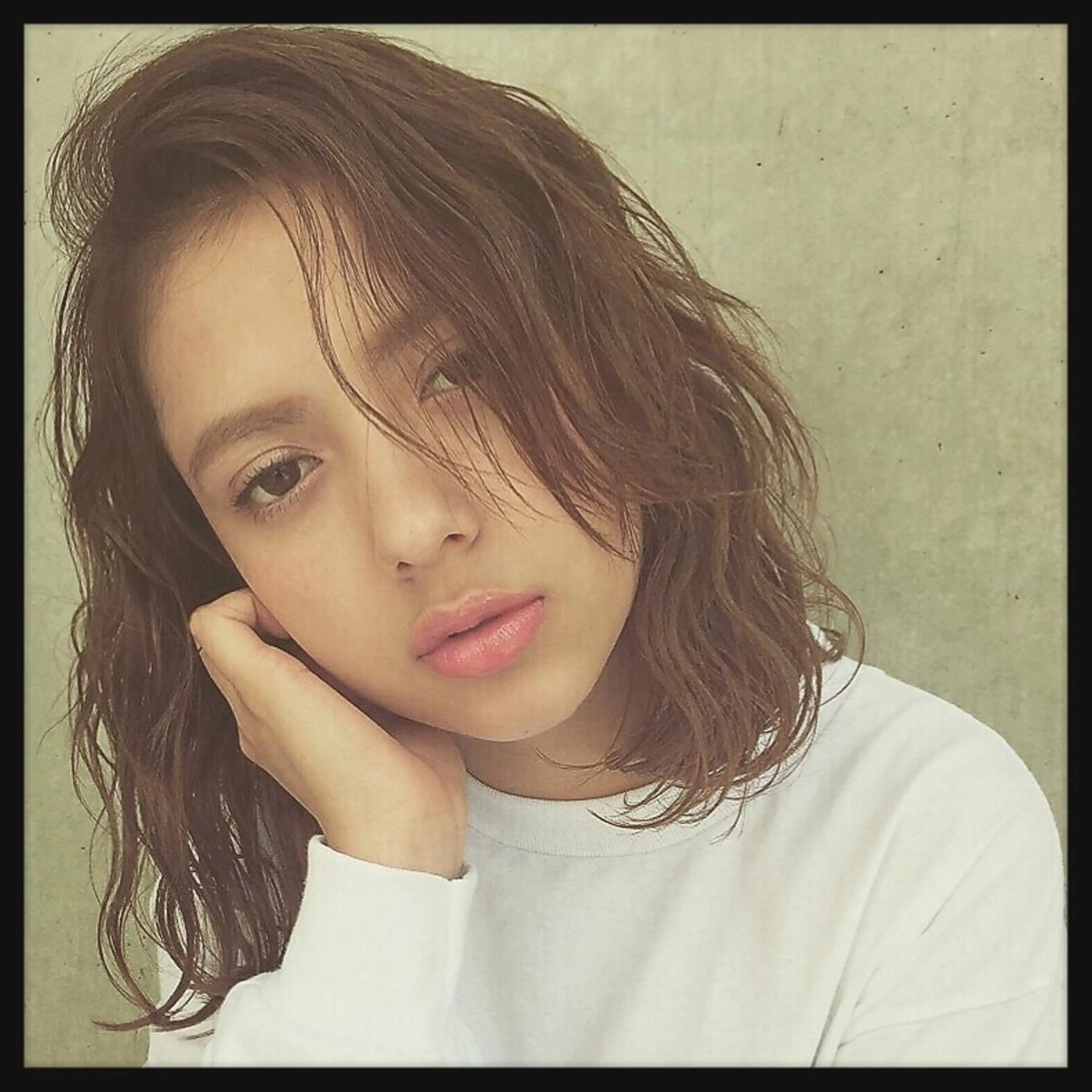 ミディアム カラー パーマ ヘアアレンジ メンズ キッズ ネイル マツエク・マツパ アイブロウ カット ヘアカラー 縮毛矯正 トリートメント ヘッドスパ ヘアセット 🍁髪質改善🉐割✨ 🤎“ever”🤎のヘアスタイル