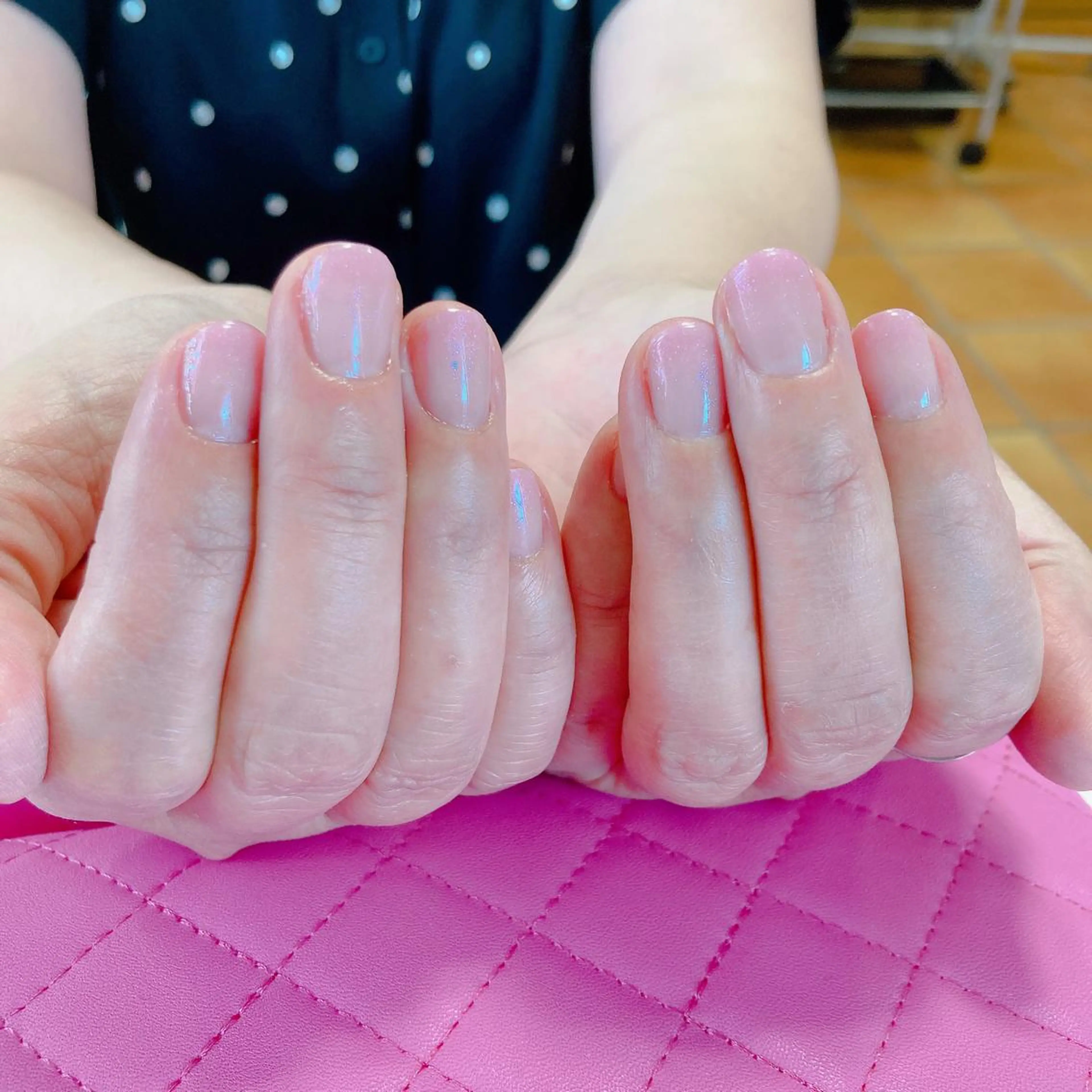 ネイル ラメ(グリッター) ラメグラデーション ハンドネイル nailsalon ＫＵＫＵのネイルデザイン