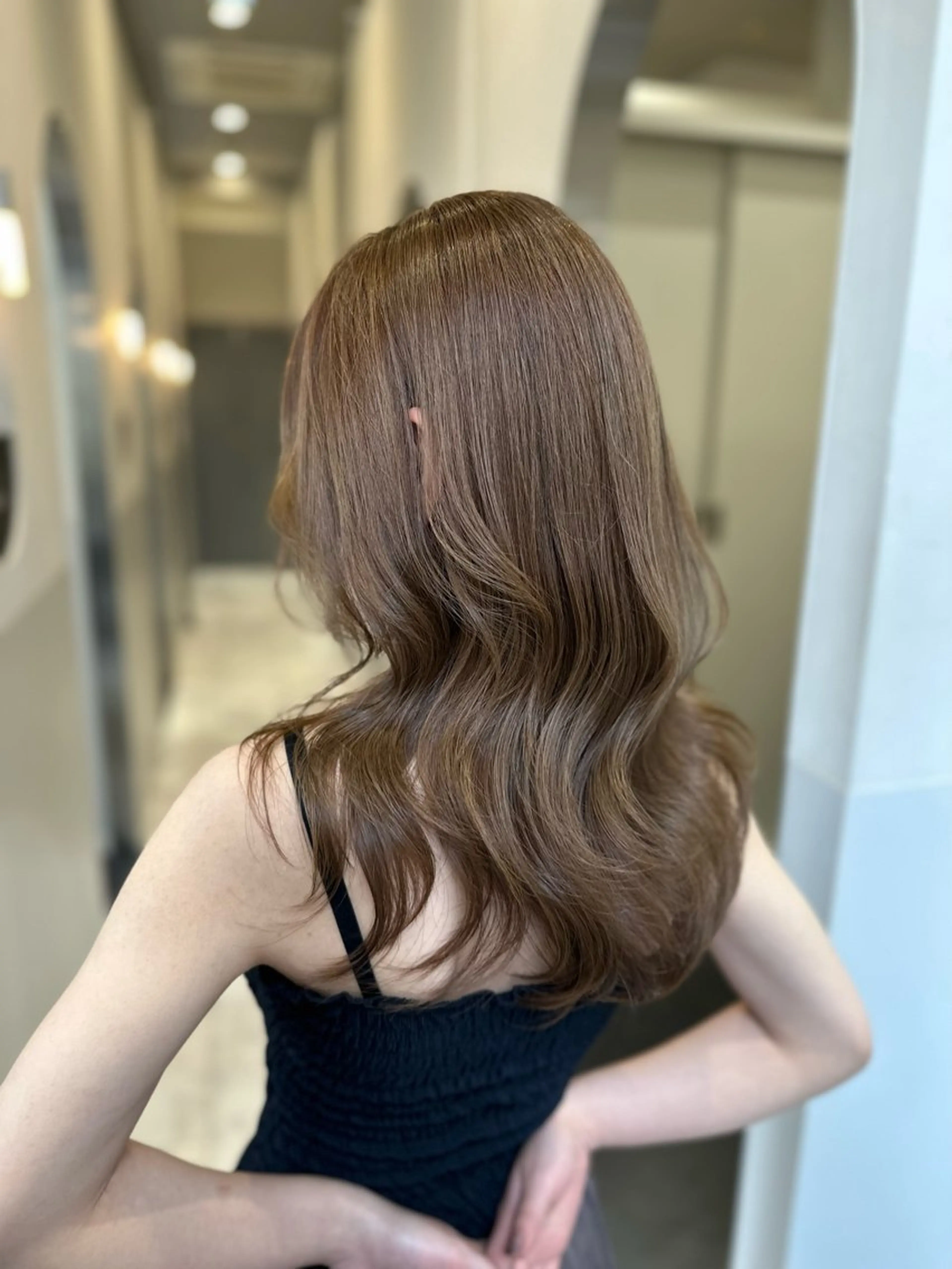 ミディアム ヘアカラー トリートメント ヘアセット IVE所属・ブリーチなし🤍 渋谷／原島杏奈のヘアスタイル