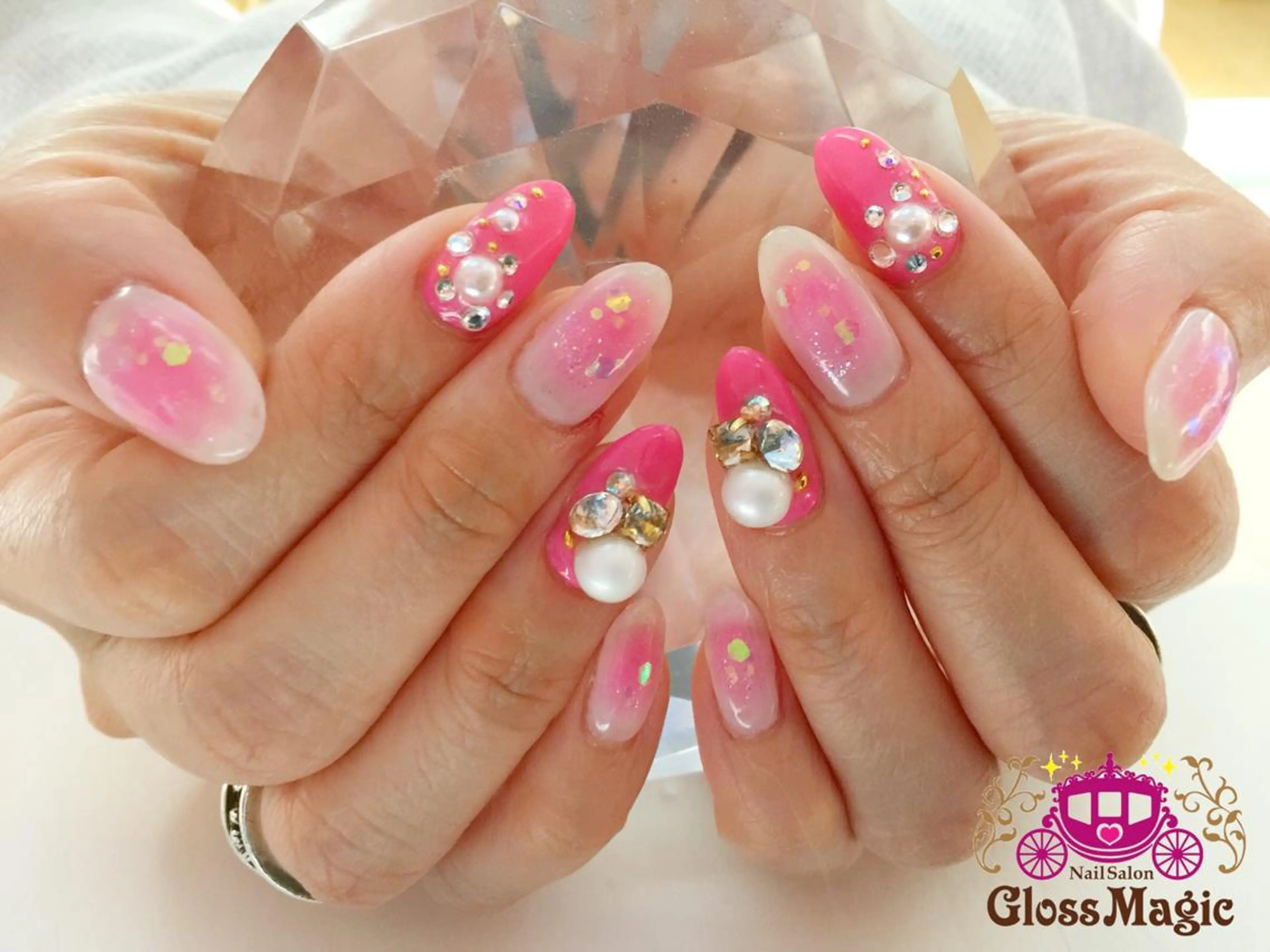 ネイル チークネイル YUN 💅のネイルデザイン