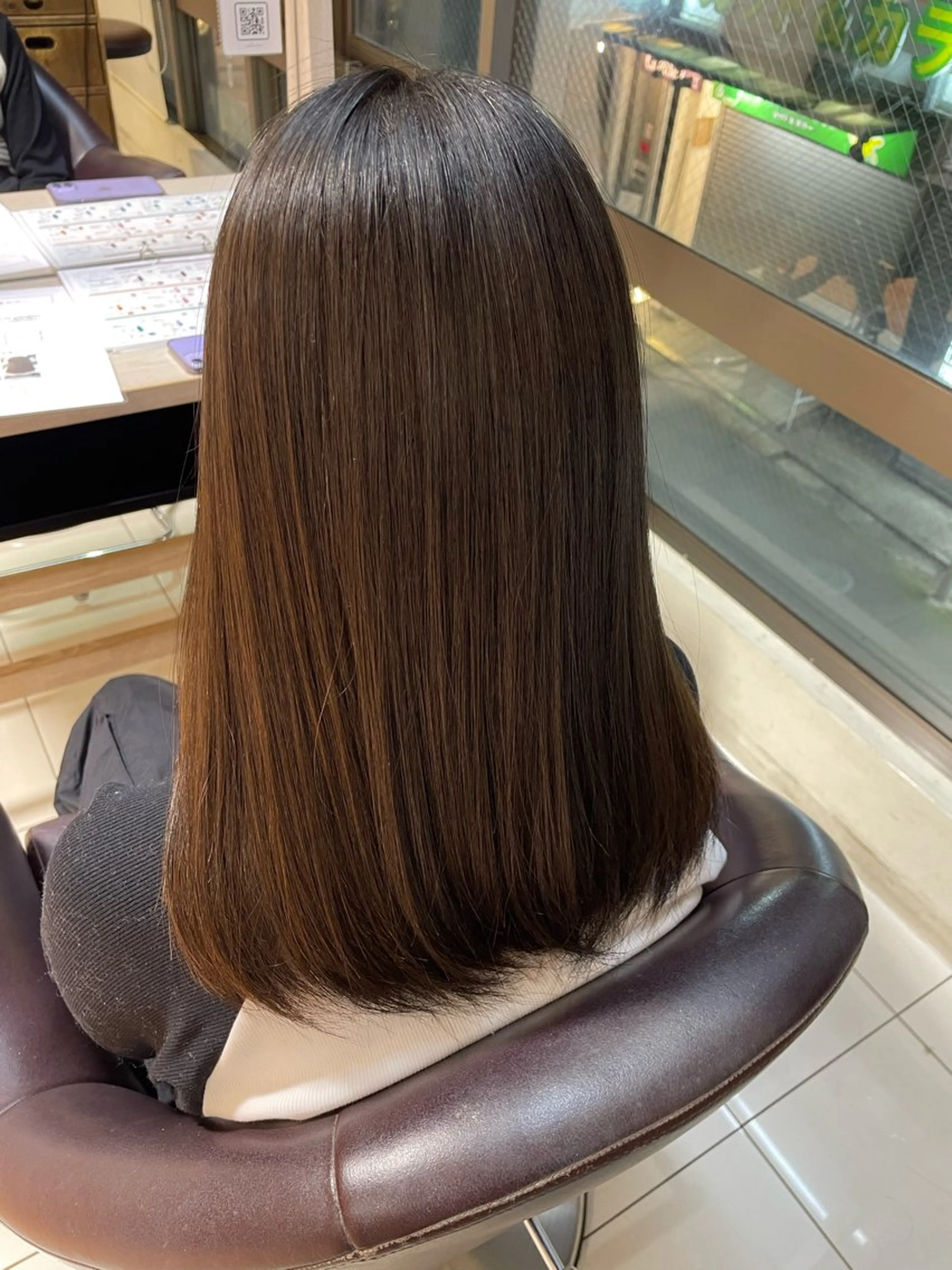 セミロング NA NAのヘアスタイル