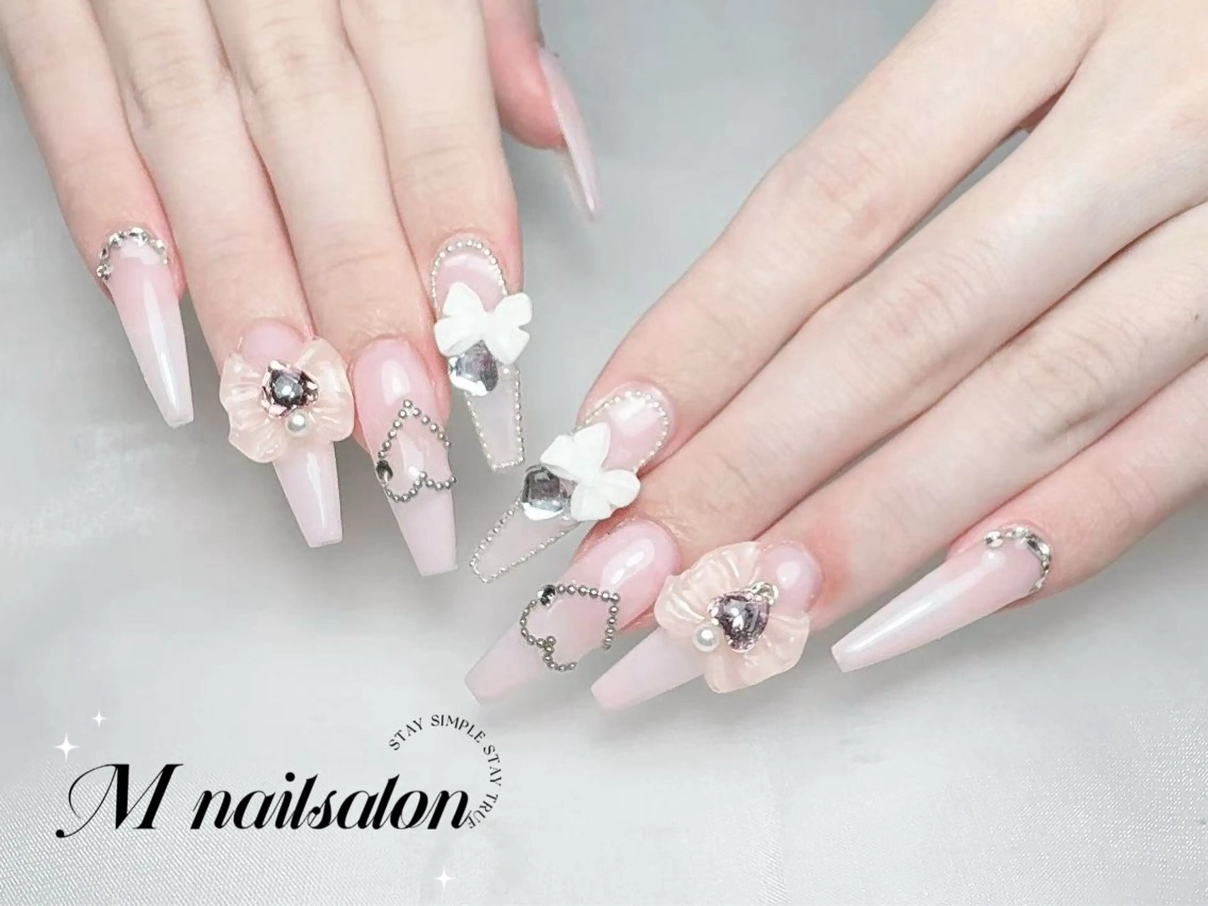 ネイル ハンドネイル M🌷nail 長さだし専門店のネイルデザイン
