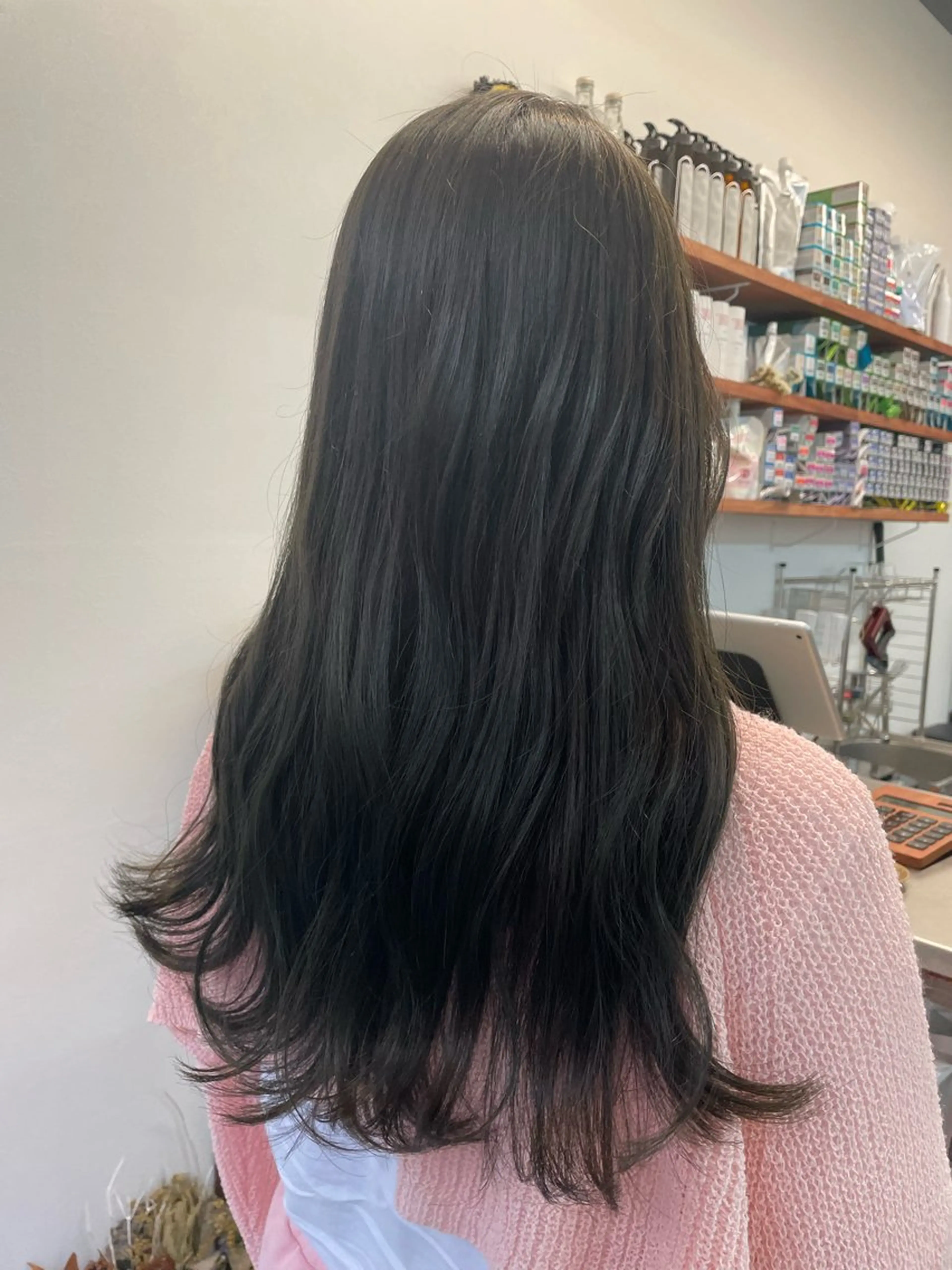 ロング カラー 透明感カラー オリーブカラー ⛲️every 🌼 平子 歩美 ☺︎のヘアスタイル