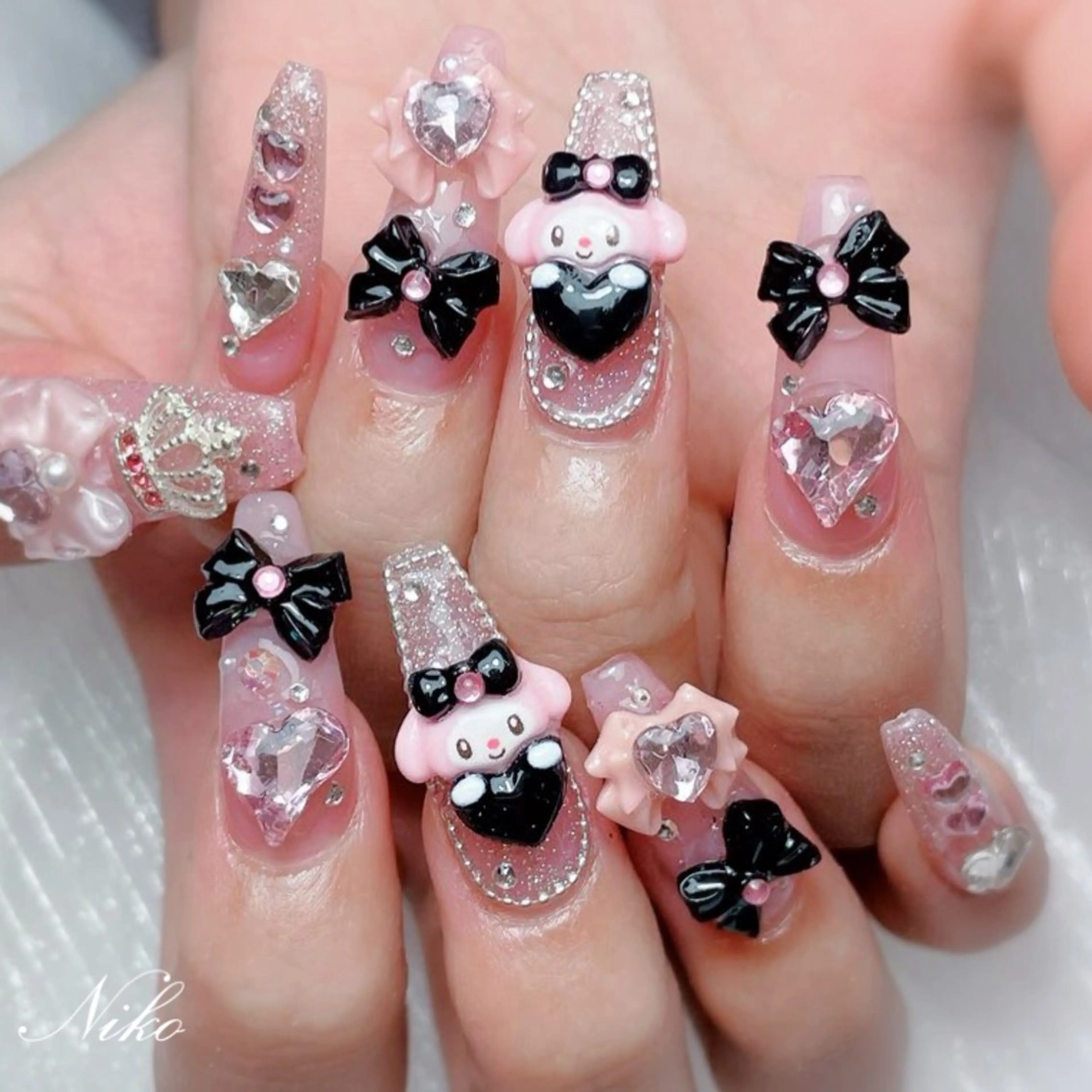 ネイル チークネイル 長さ出し フラッシュネイル フットネイル フレンチネイル Niko nailサロンのネイルデザイン