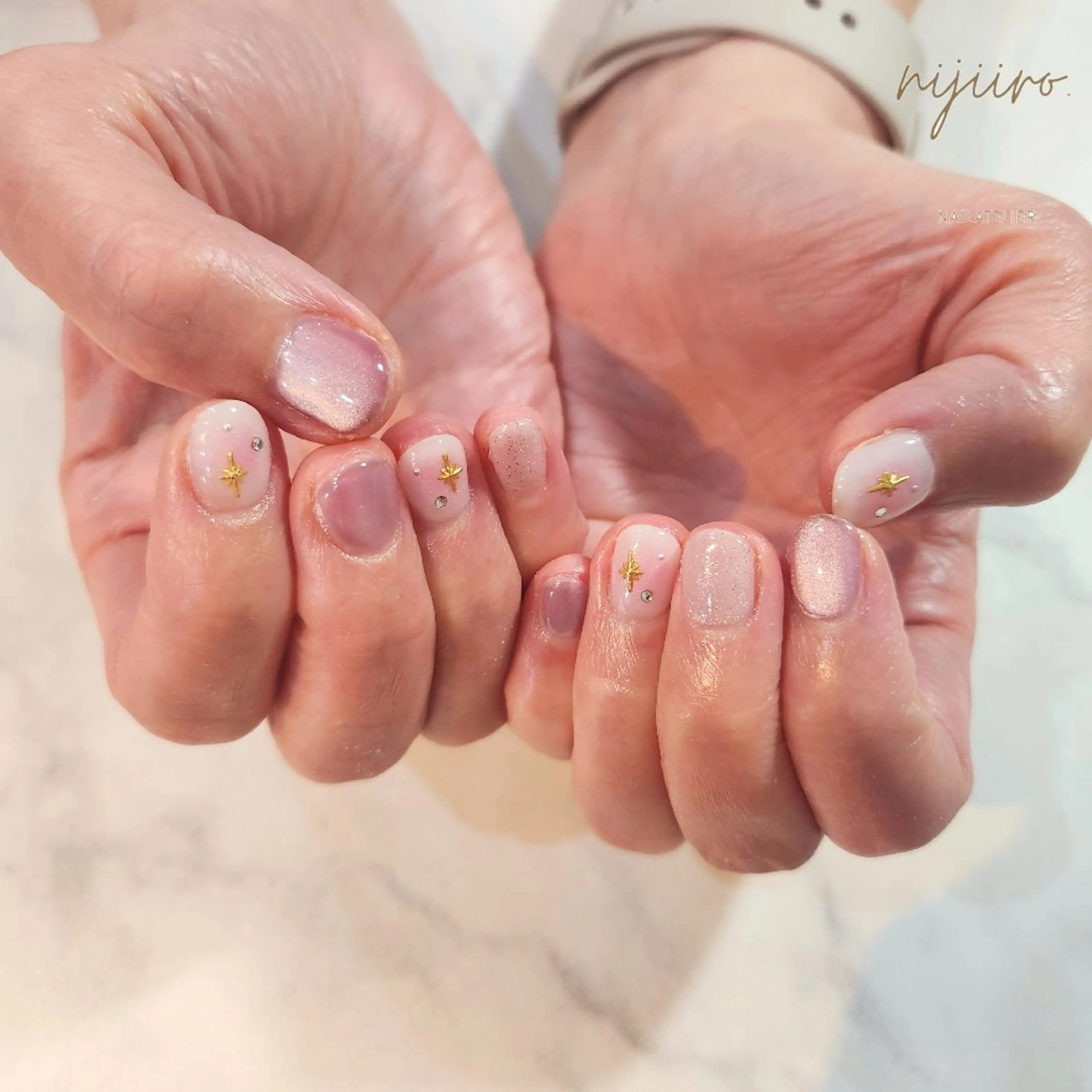 ネイル ハンドネイル nailatelier nijiiro.所属・nijiiro🌈 サトウのネイルデザイン