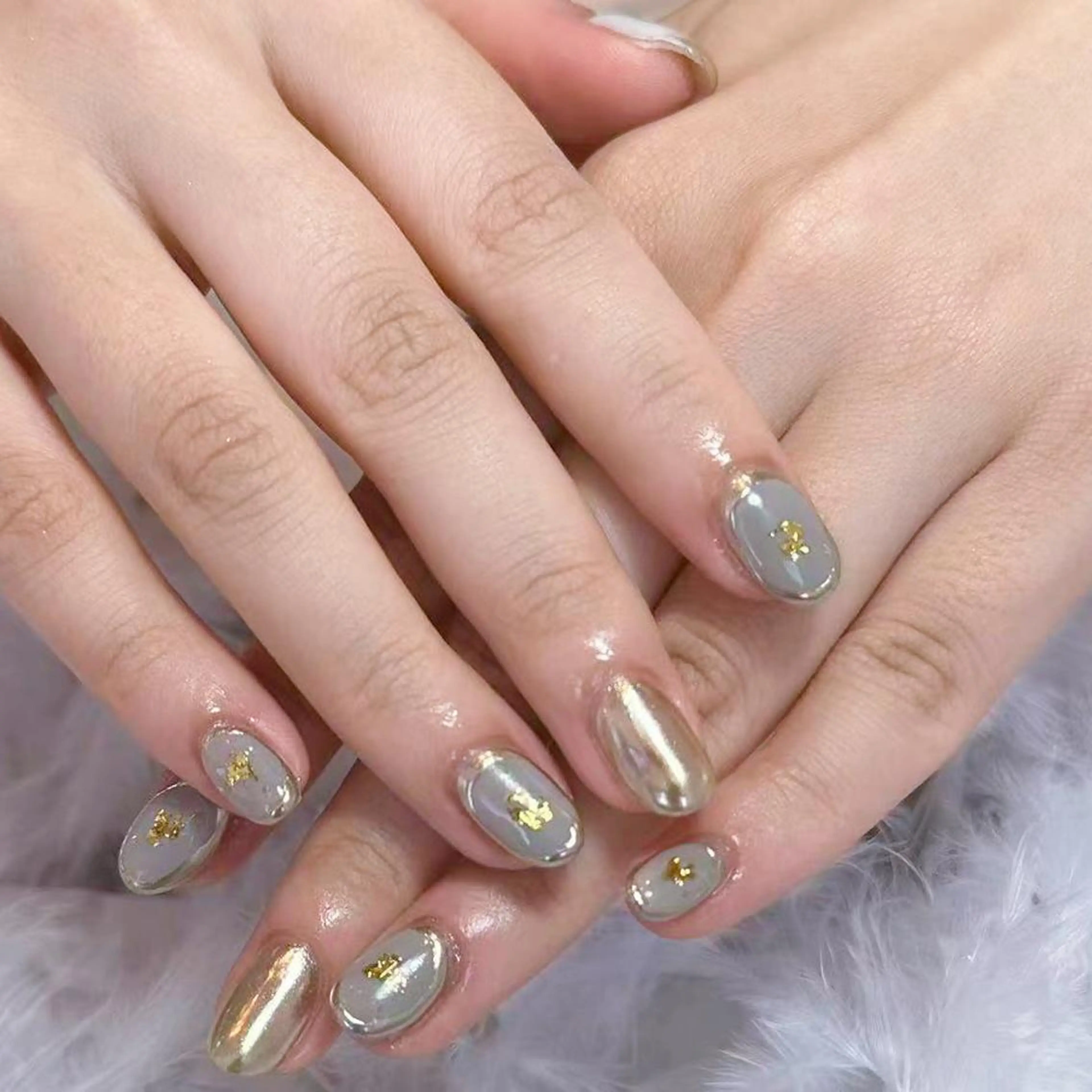 ネイル アートネイル オーロラネイル ガーリー キラキラネイル 韓国ネイル ハンドネイル nina 💅のネイルデザイン