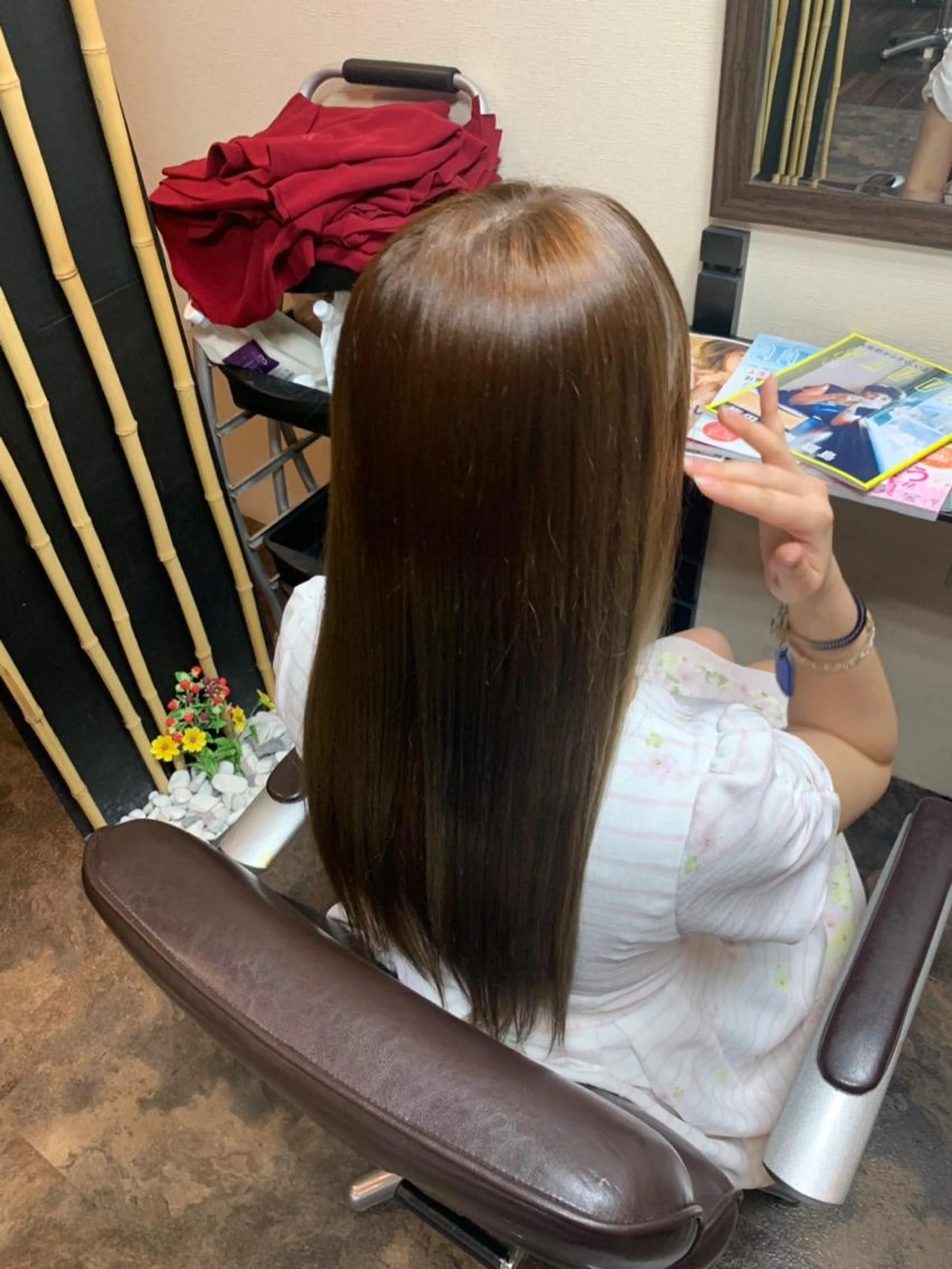 デビュー前カット＆カラーの写真
