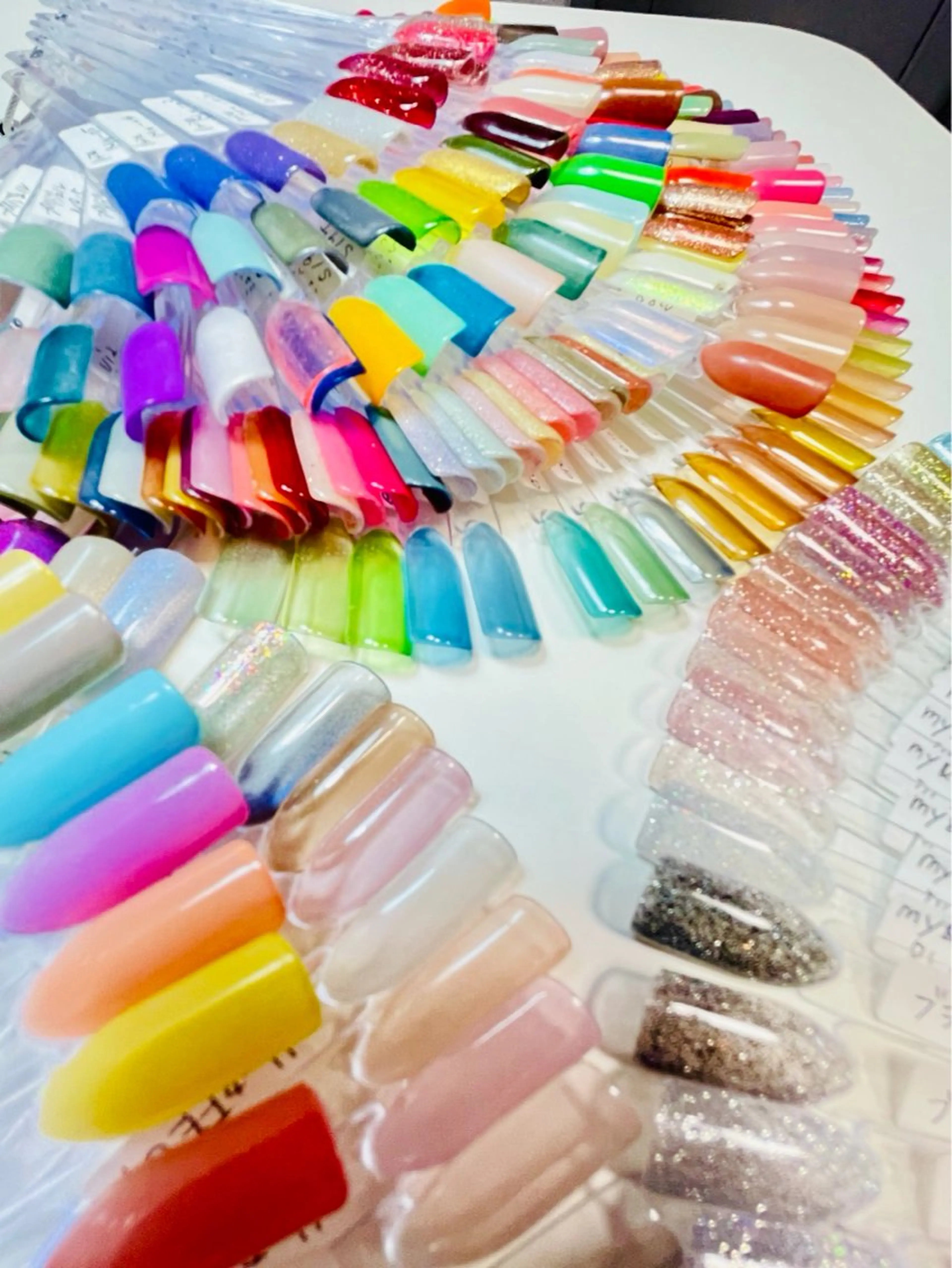 ネイル SALON paljon Hair&Nail所属・ヘア&ネイル&アイ サロンパルヨンのマツエク・マツパデザイン