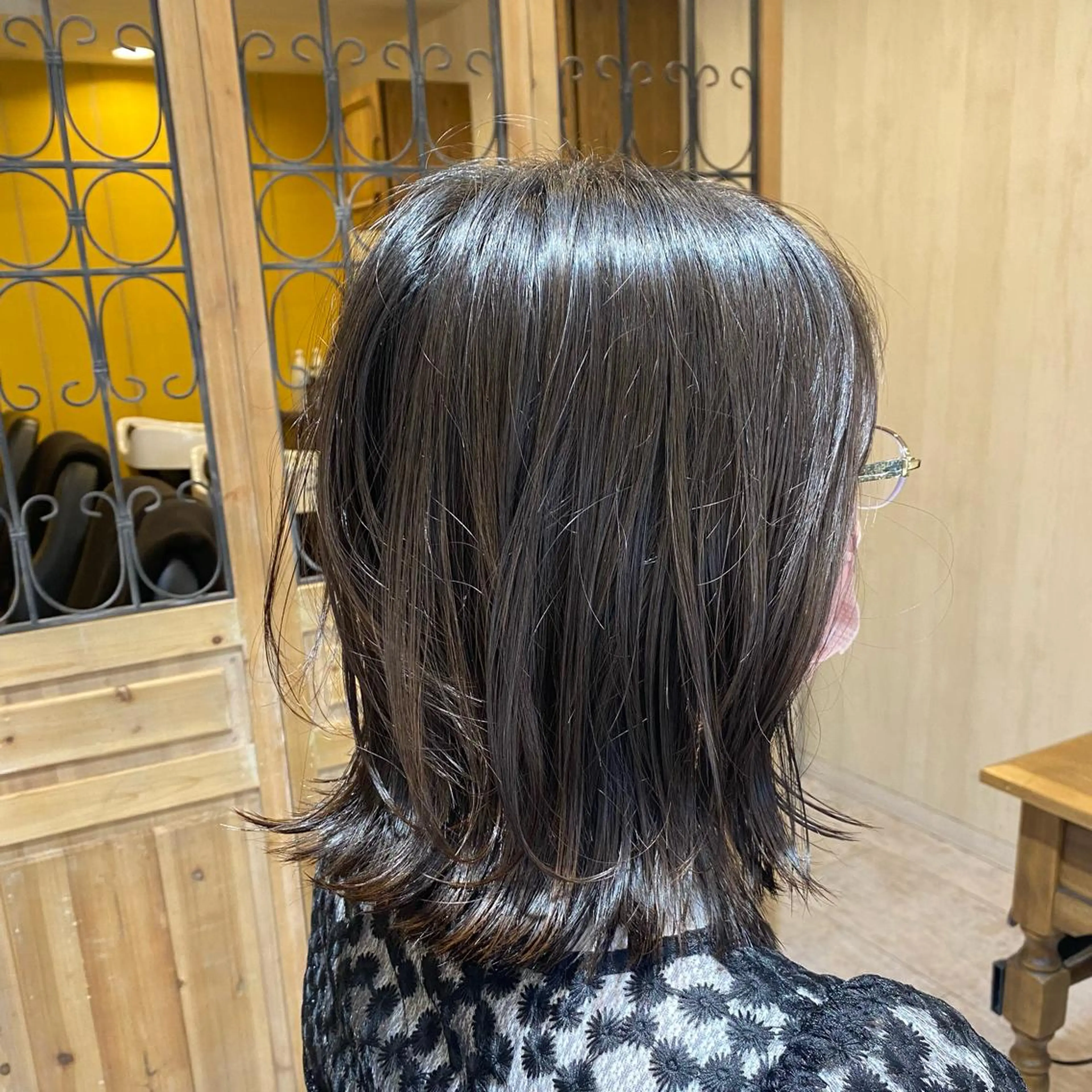 ミディアム すずき なぎさ☀️のヘアスタイル