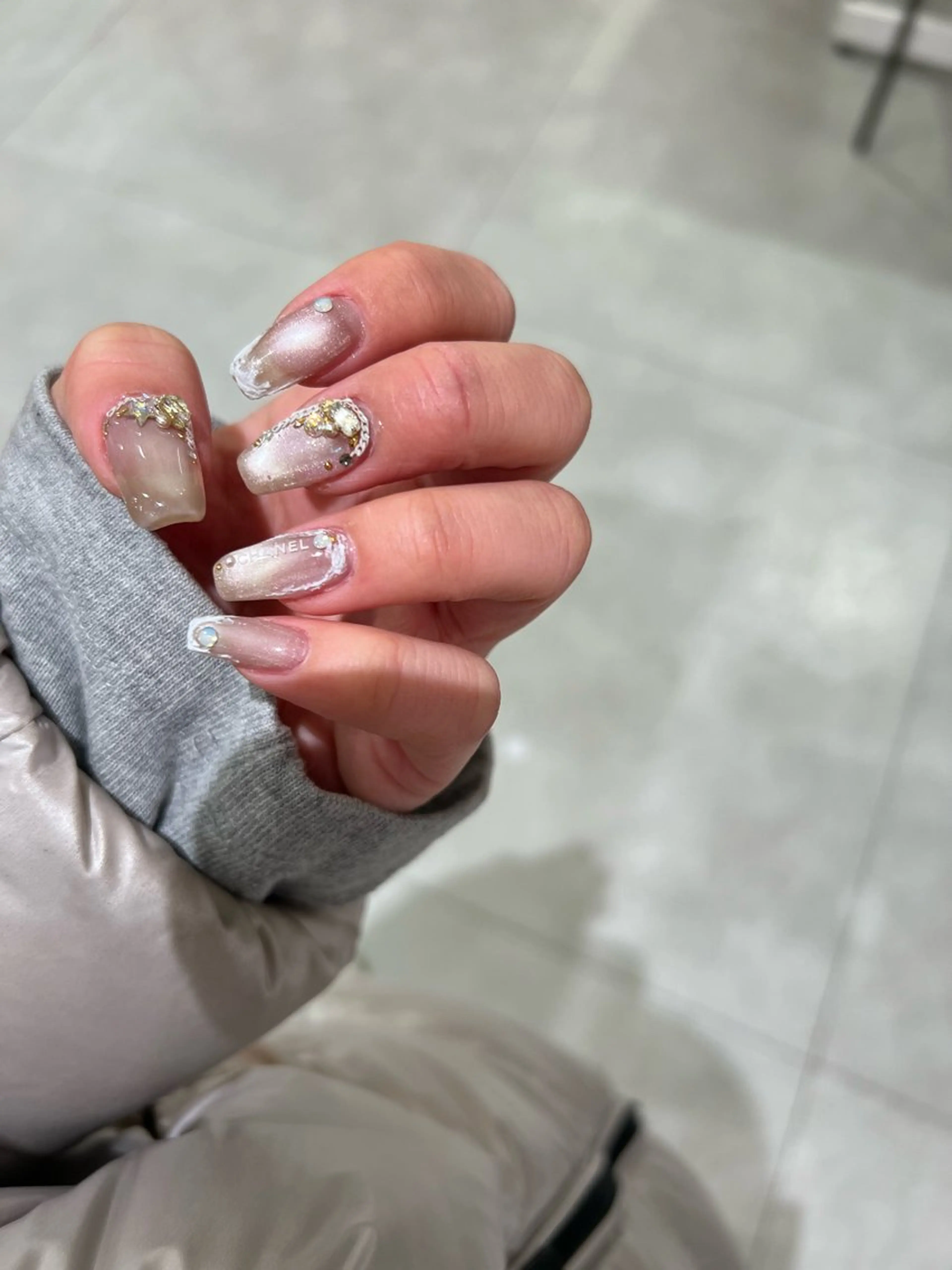 ネイル マグネットネイル 持ち込み ニュアンスネイル ハンドネイル ハンドケア Charme. NOBUKOのネイルデザイン