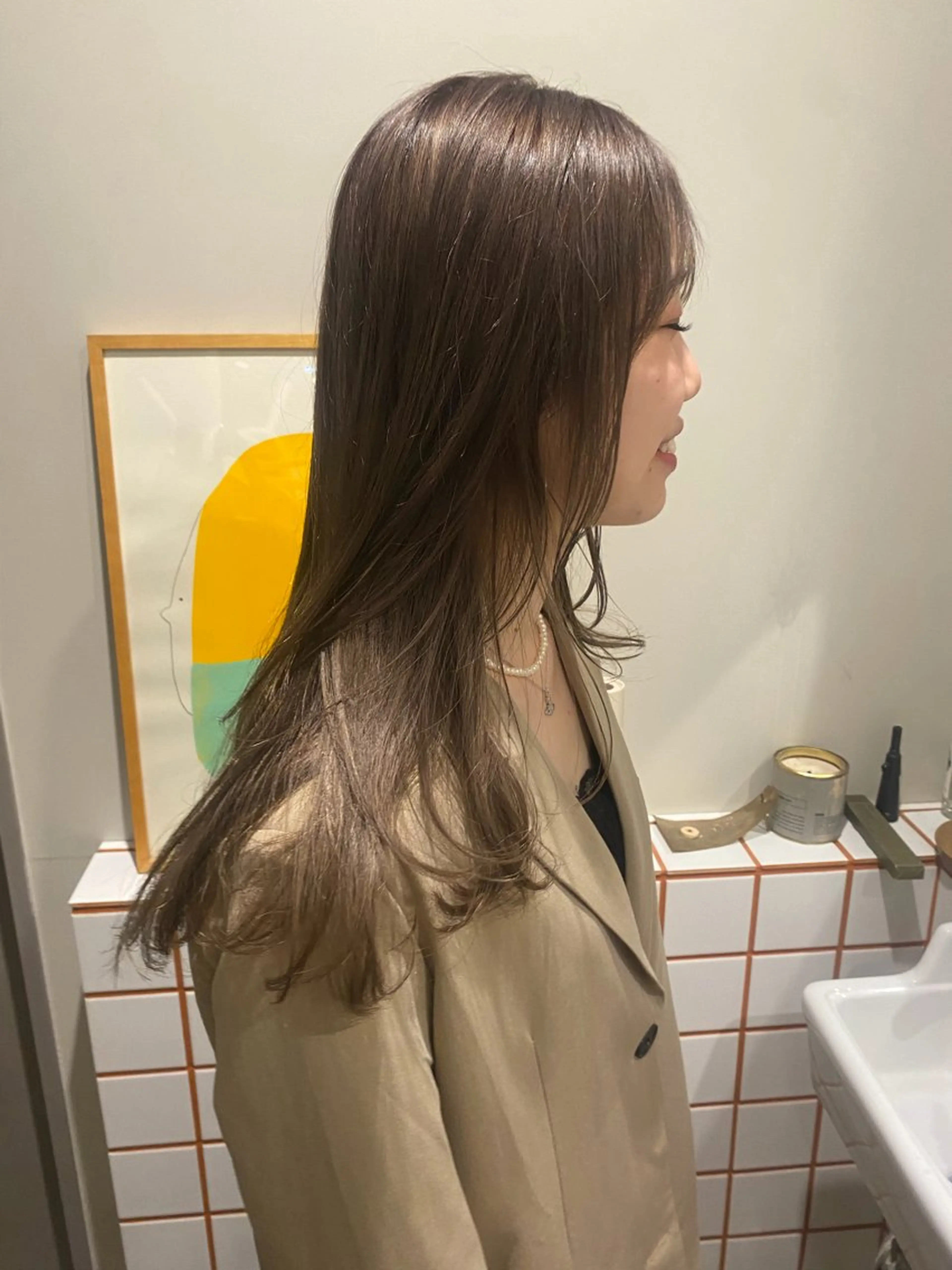 ロング カラー カット ヘアカラー 室谷 侑奈のヘアスタイル