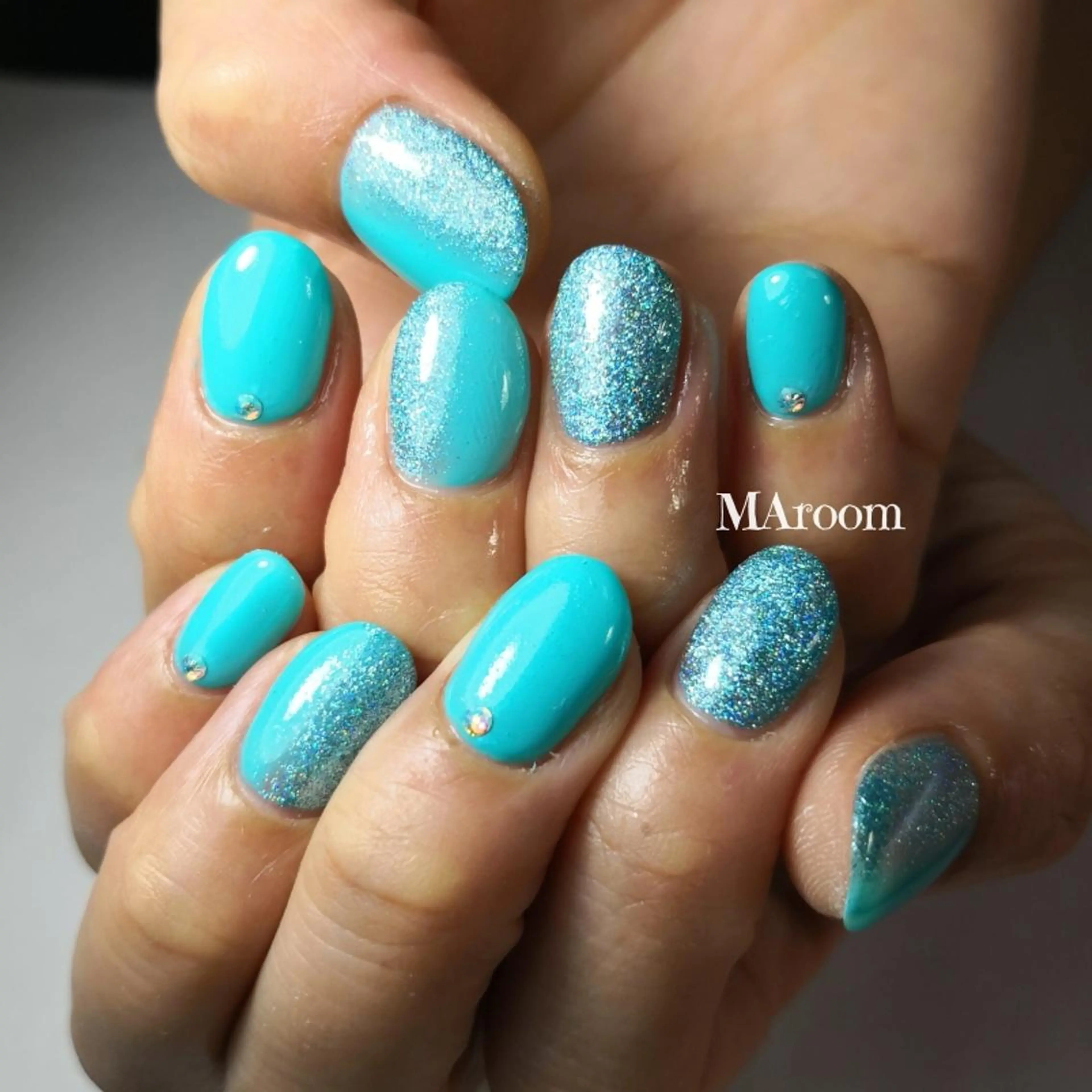 ネイル ＆MERCI所属・&MERCI nail maoのネイルデザイン