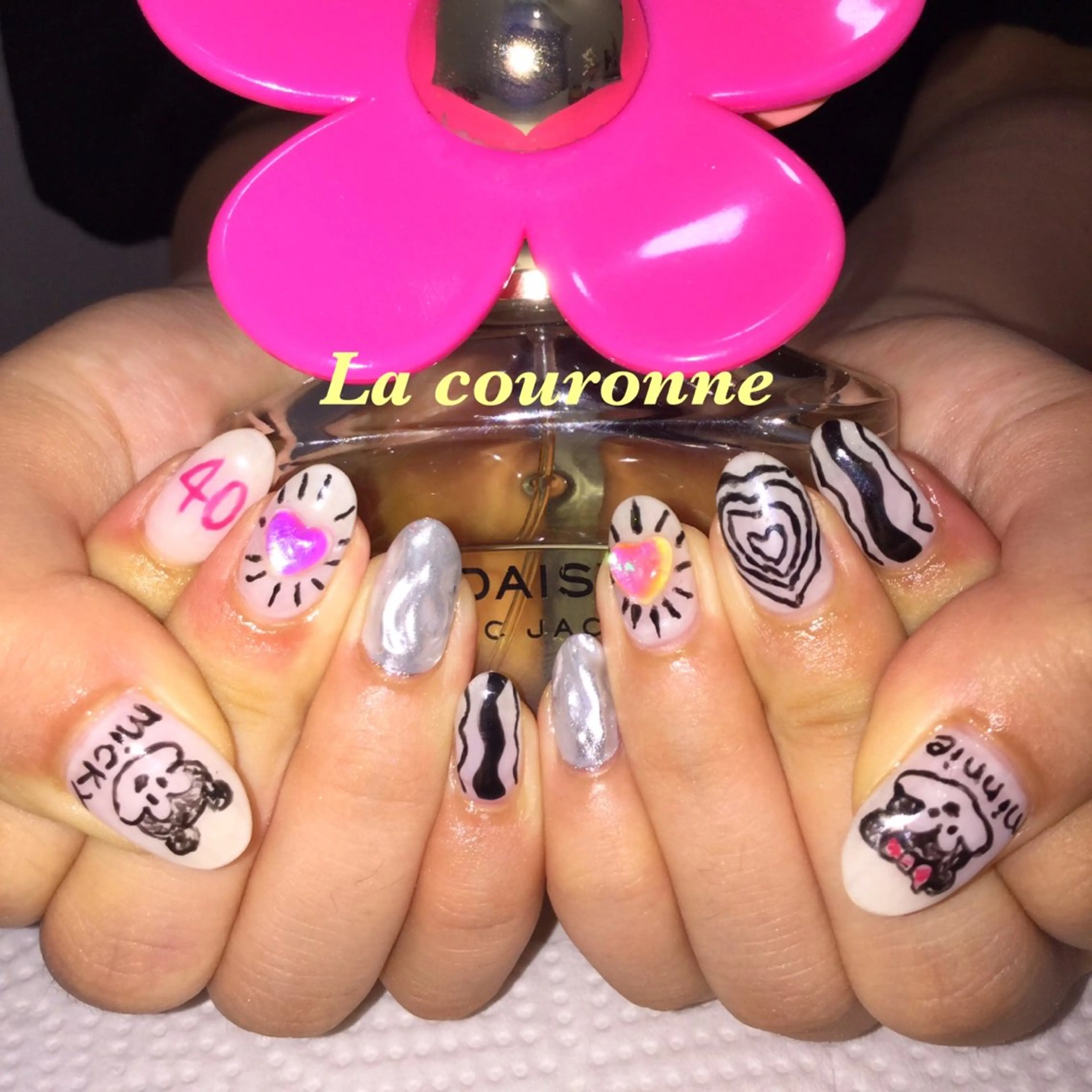 ネイル ハンドネイル Lacouronne NATSUMIのネイルデザイン
