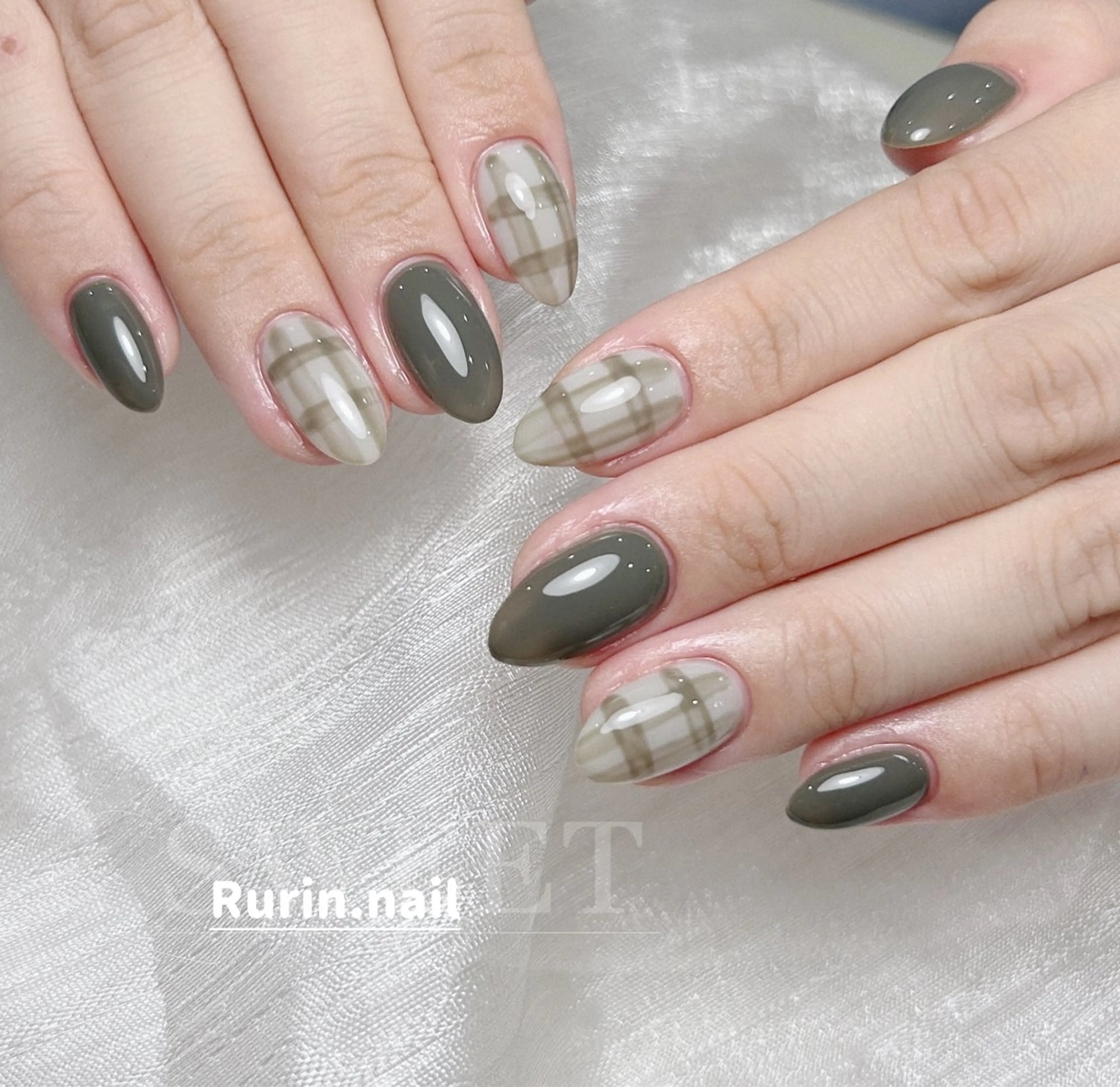 ネイル ハンドネイル ルリン サロン💅のネイルデザイン