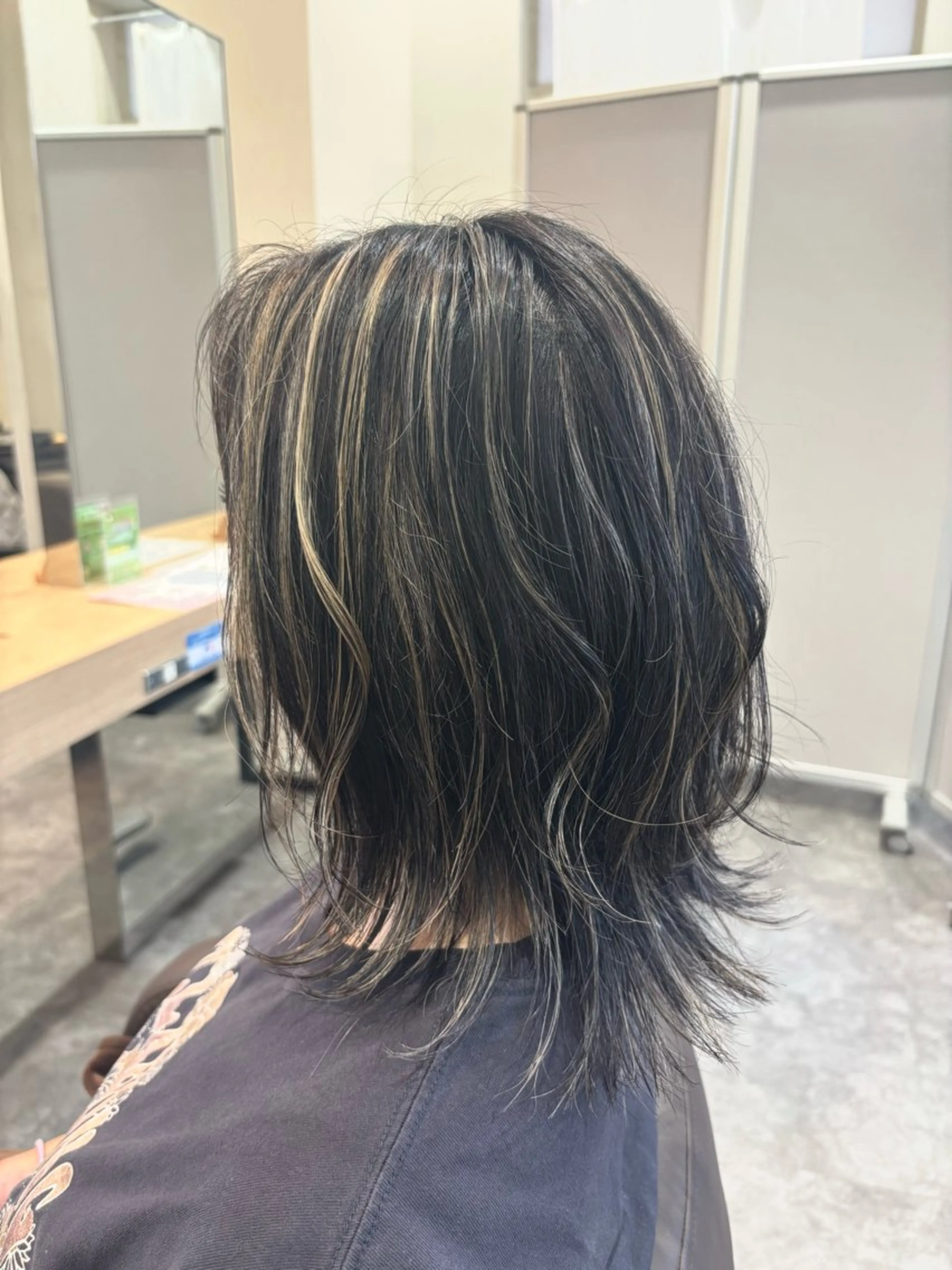 ミディアム ヘアカラー 本厚木/カラー 🪻yuu🪻のヘアスタイル