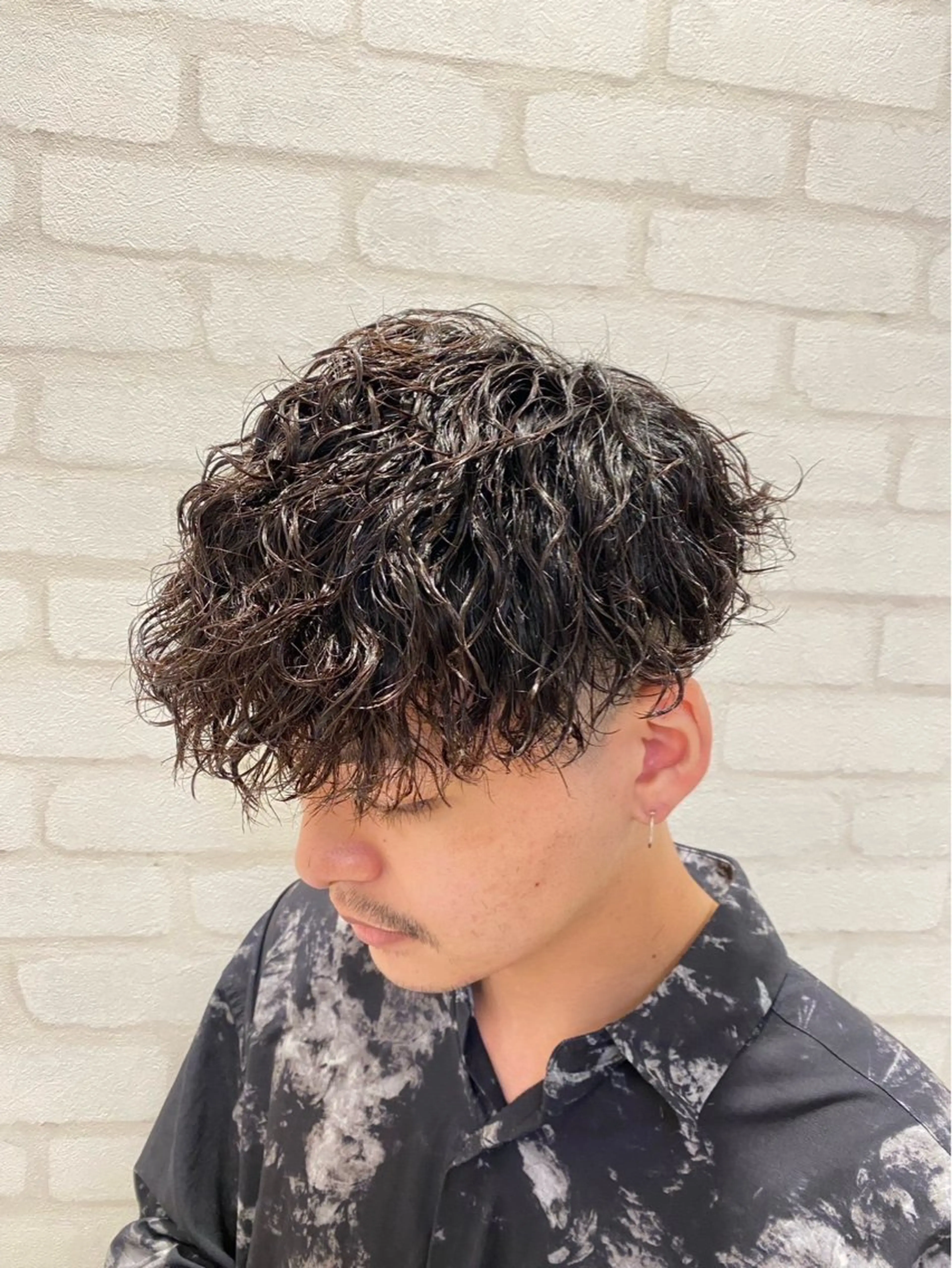 ショート パーマ メンズ カット パーマ ツヤ髪の匠 山本晃太のヘアスタイル